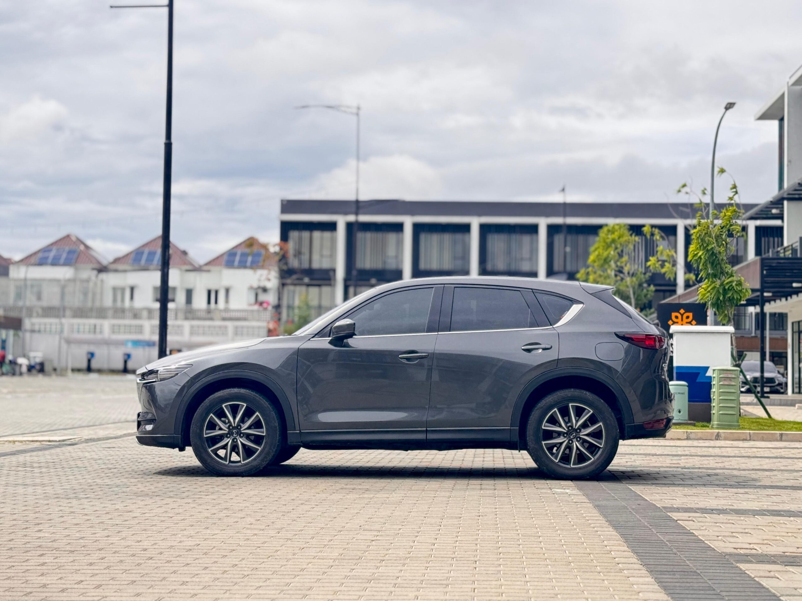 MAZDA CX5 2.5 ELITE AT ABU 2018 - Gambar 4