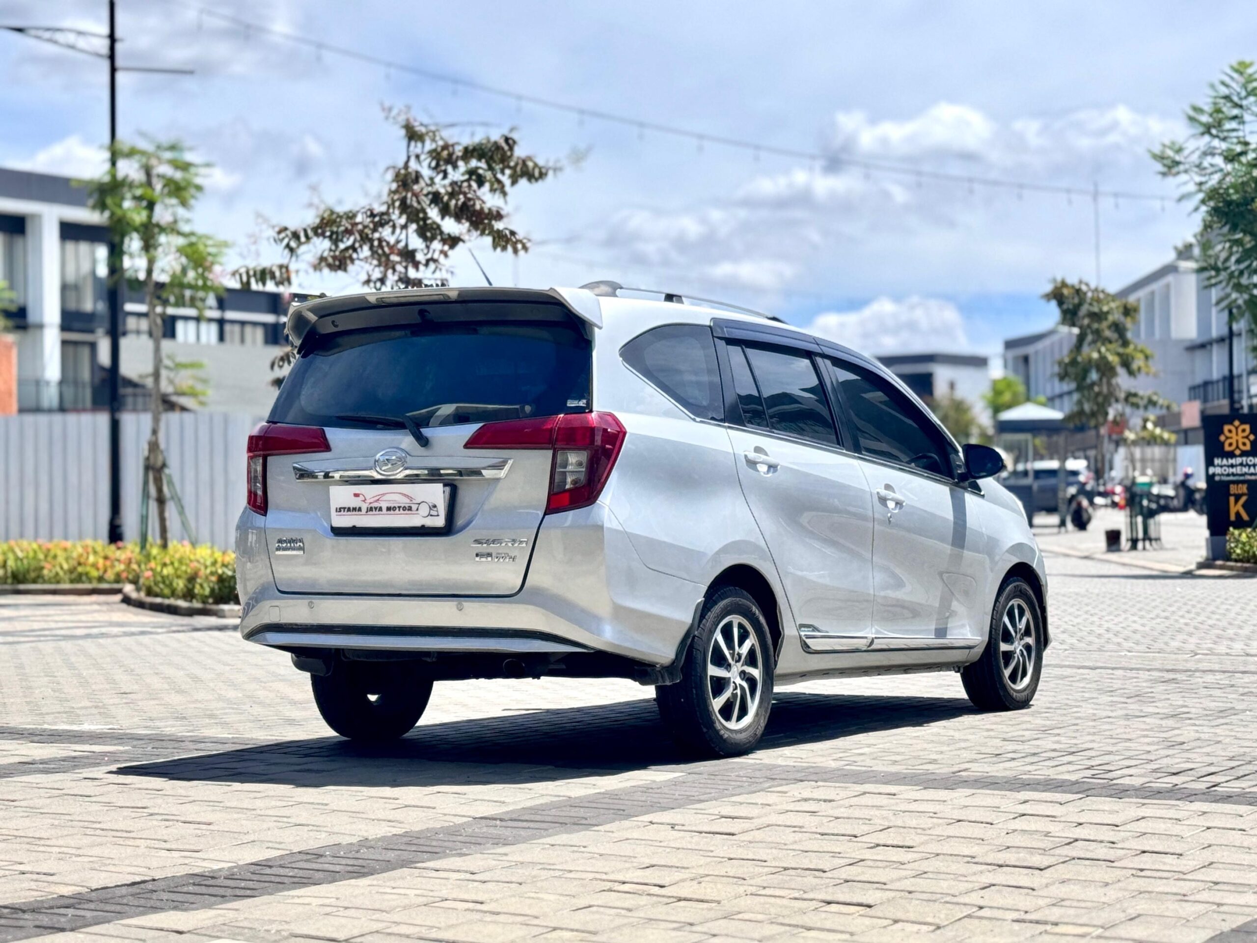 SIGRA R DELUXE AT SILVER 2018 - Gambar 4