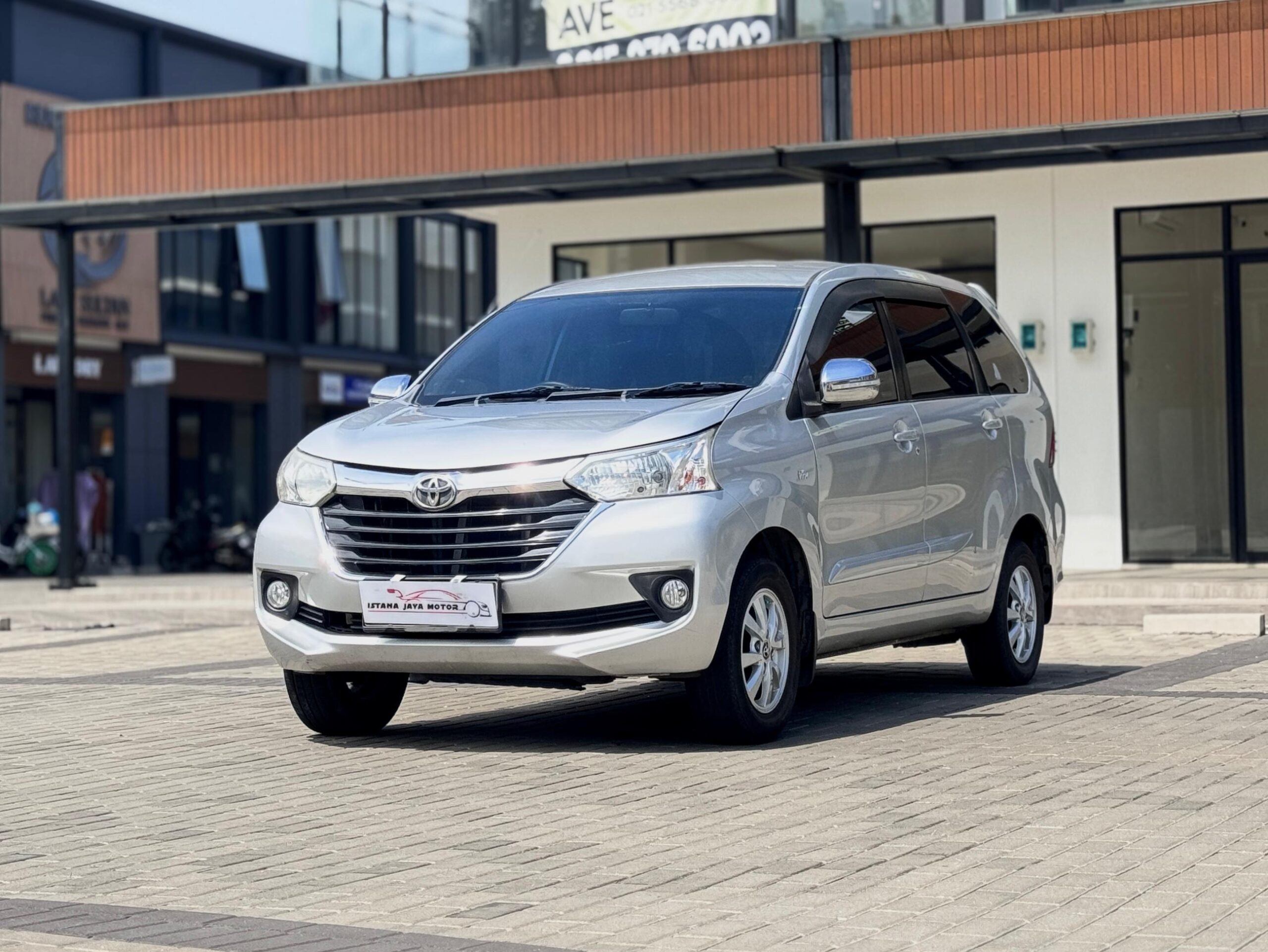 AVANZA G AT SILVER 2016 - Gambar 2
