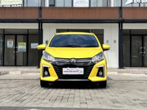 AYLA 1.2 R AT KUNING 2021