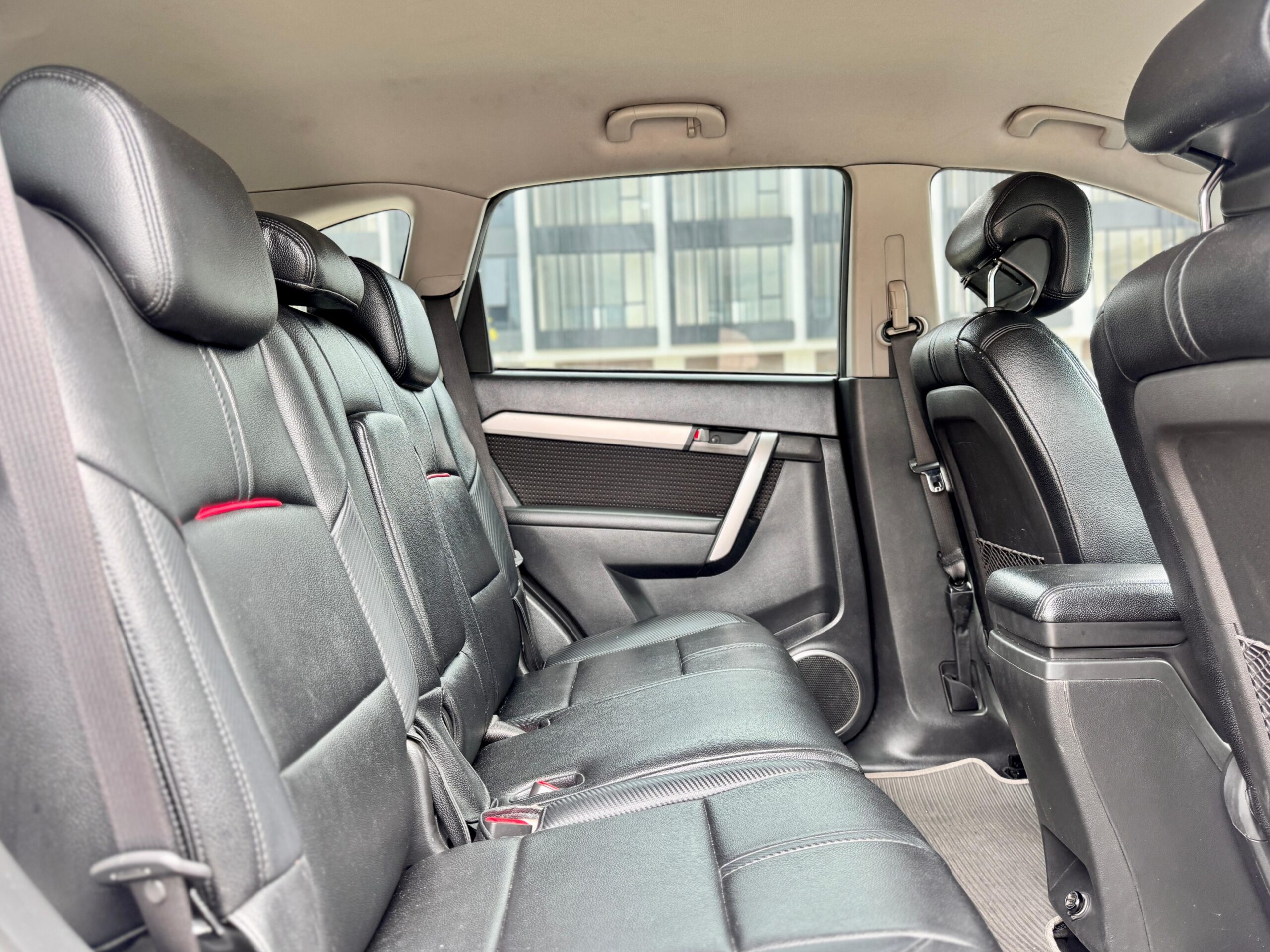 CAPTIVA 2.0 DIESEL AT HITAM 2015 - Gambar 14