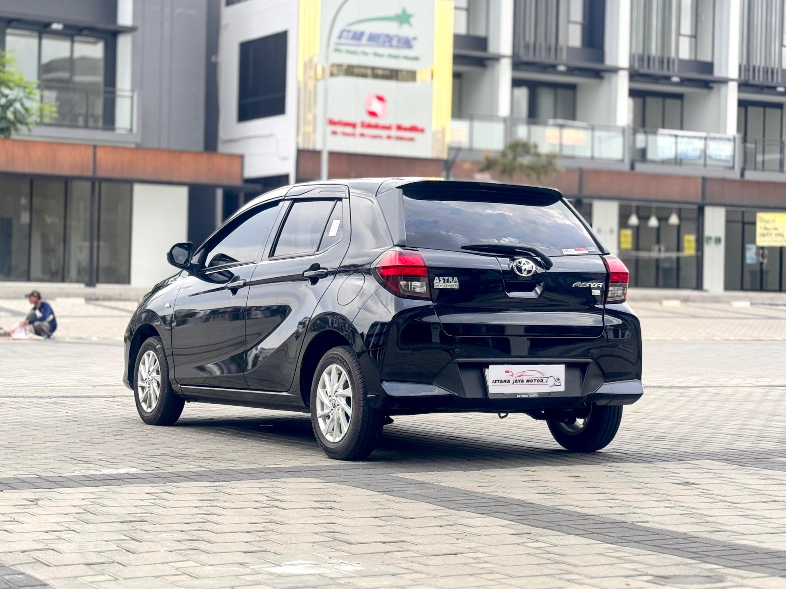 AGYA 1.2 G MT HITAM 2024 - Gambar 4