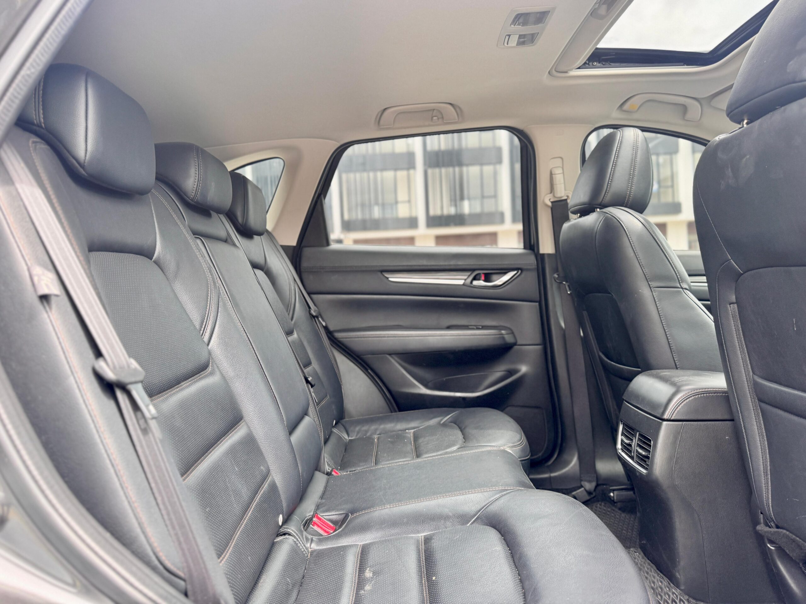 MAZDA CX5 2.5 ELITE AT ABU 2018 - Gambar 15