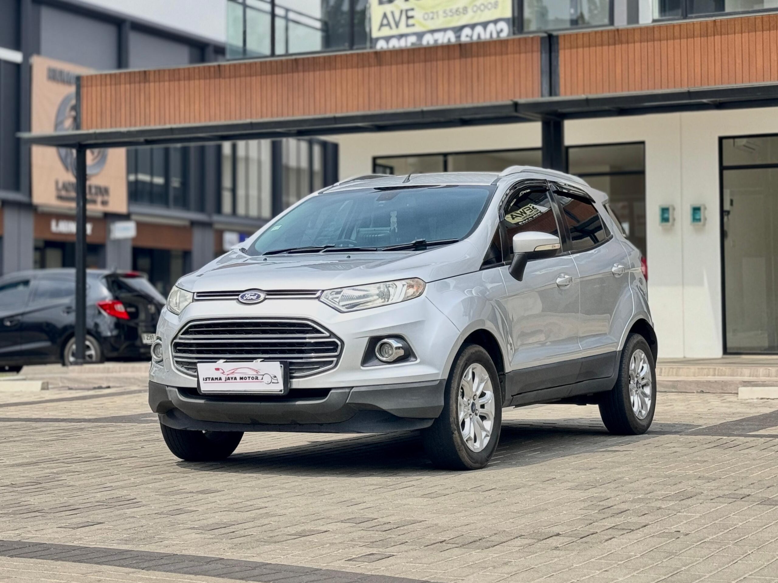 ECOSPORT TITANIUM AT SILVER 2014 - Gambar 3