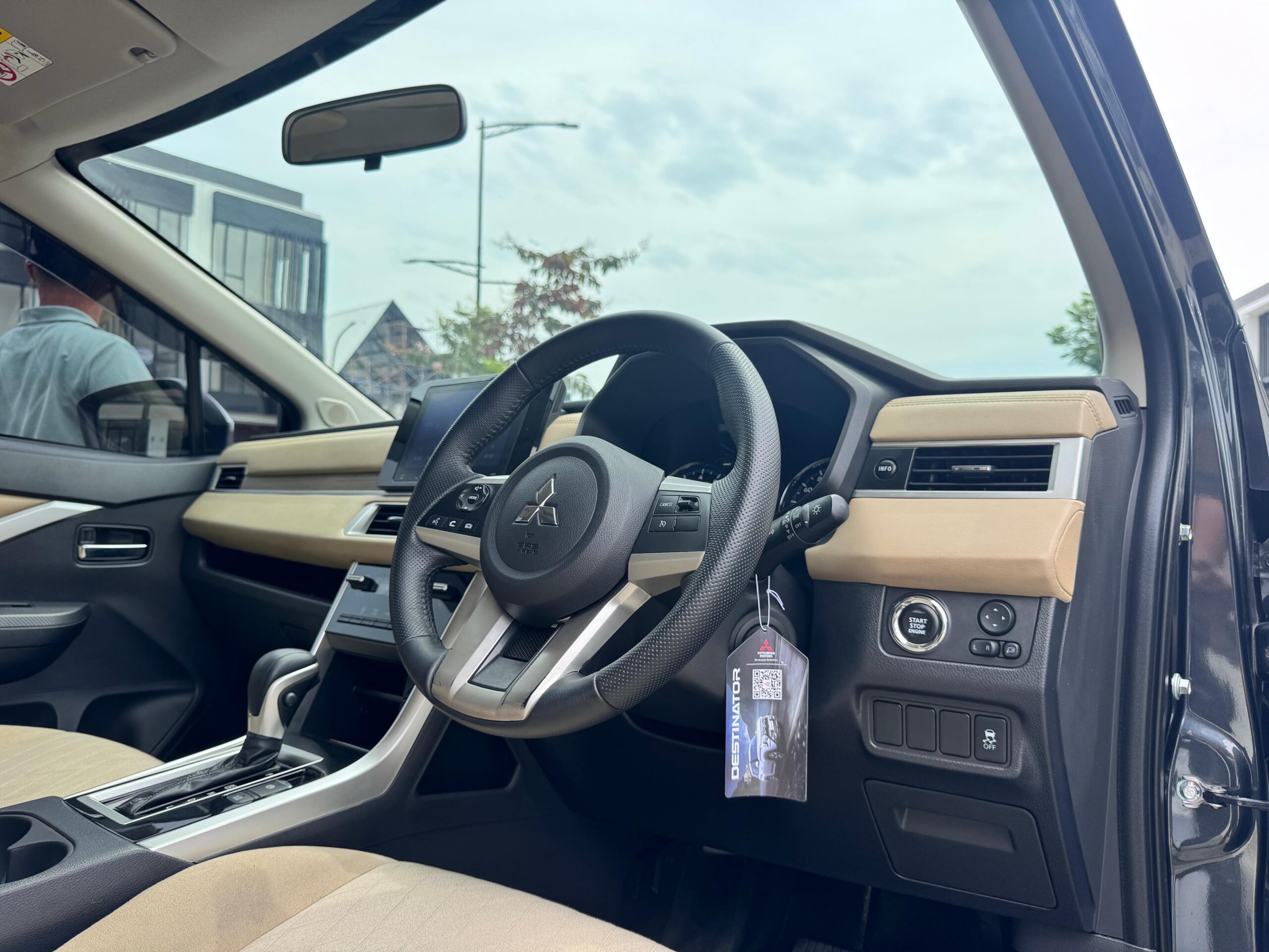 XPANDER ULTIMATE AT ABU 2023 - Gambar 10