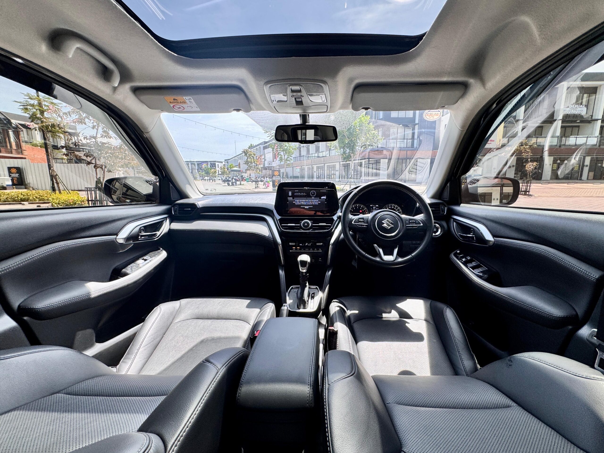 GRAND VITARA GX AT HITAM 2024 - Gambar 10