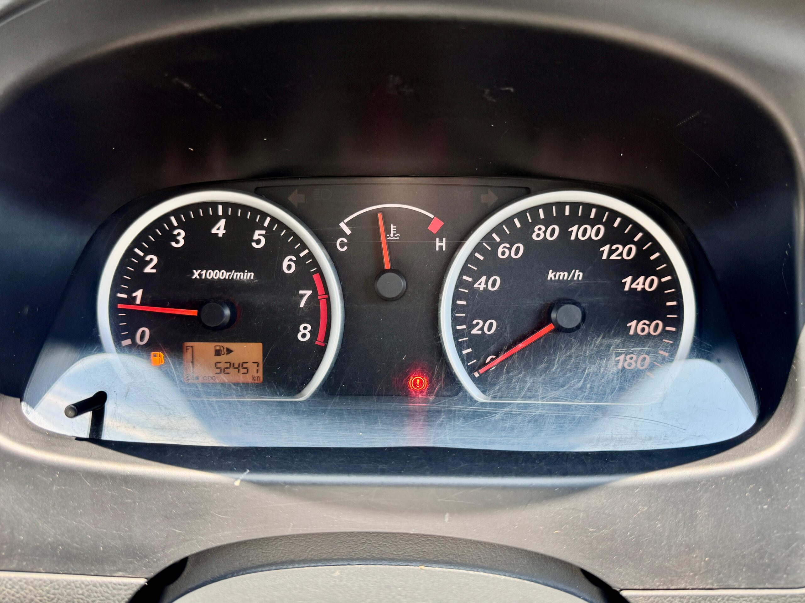 LUXIO MT HITAM 2020 - Gambar 8