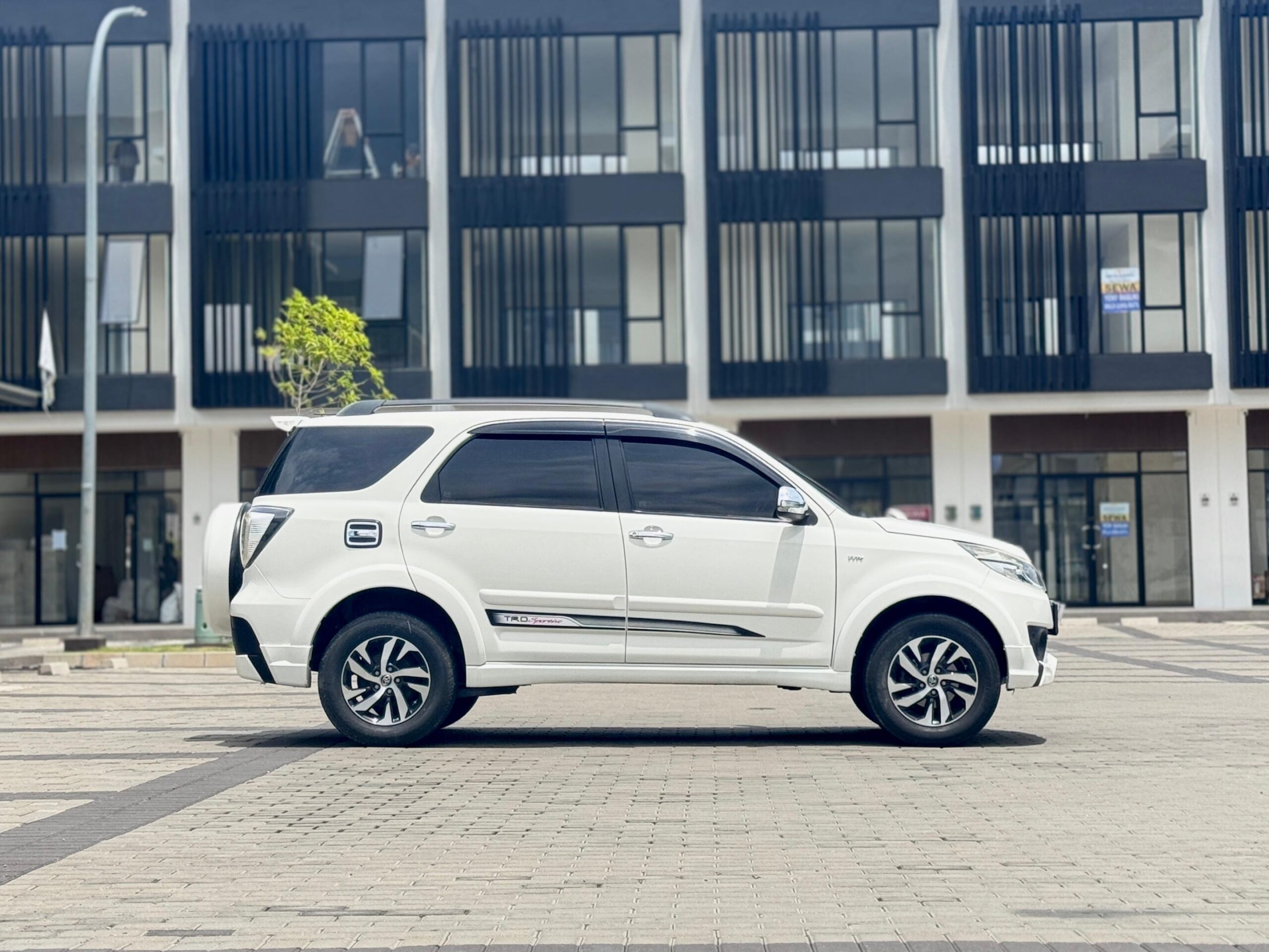 RUSH TRD AT PUTIH 2015 - Gambar 5