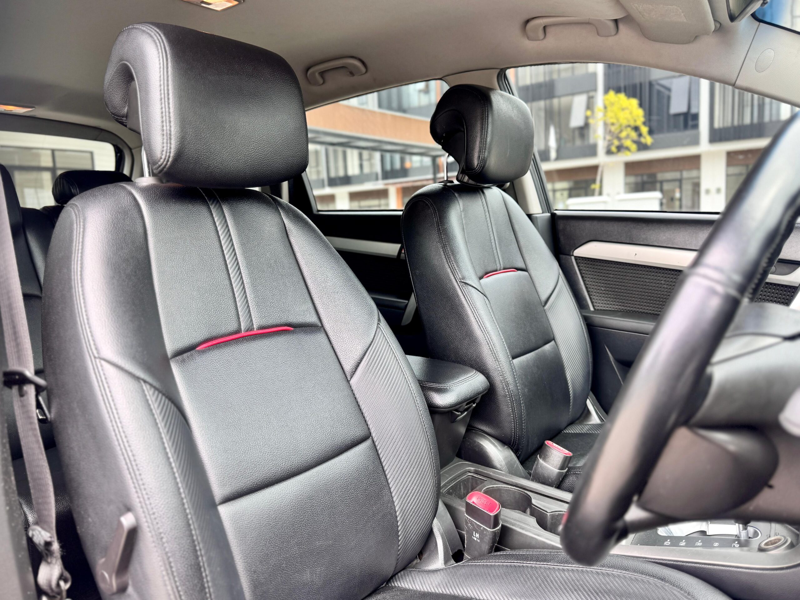 CAPTIVA 2.0 DIESEL AT HITAM 2015 - Gambar 12