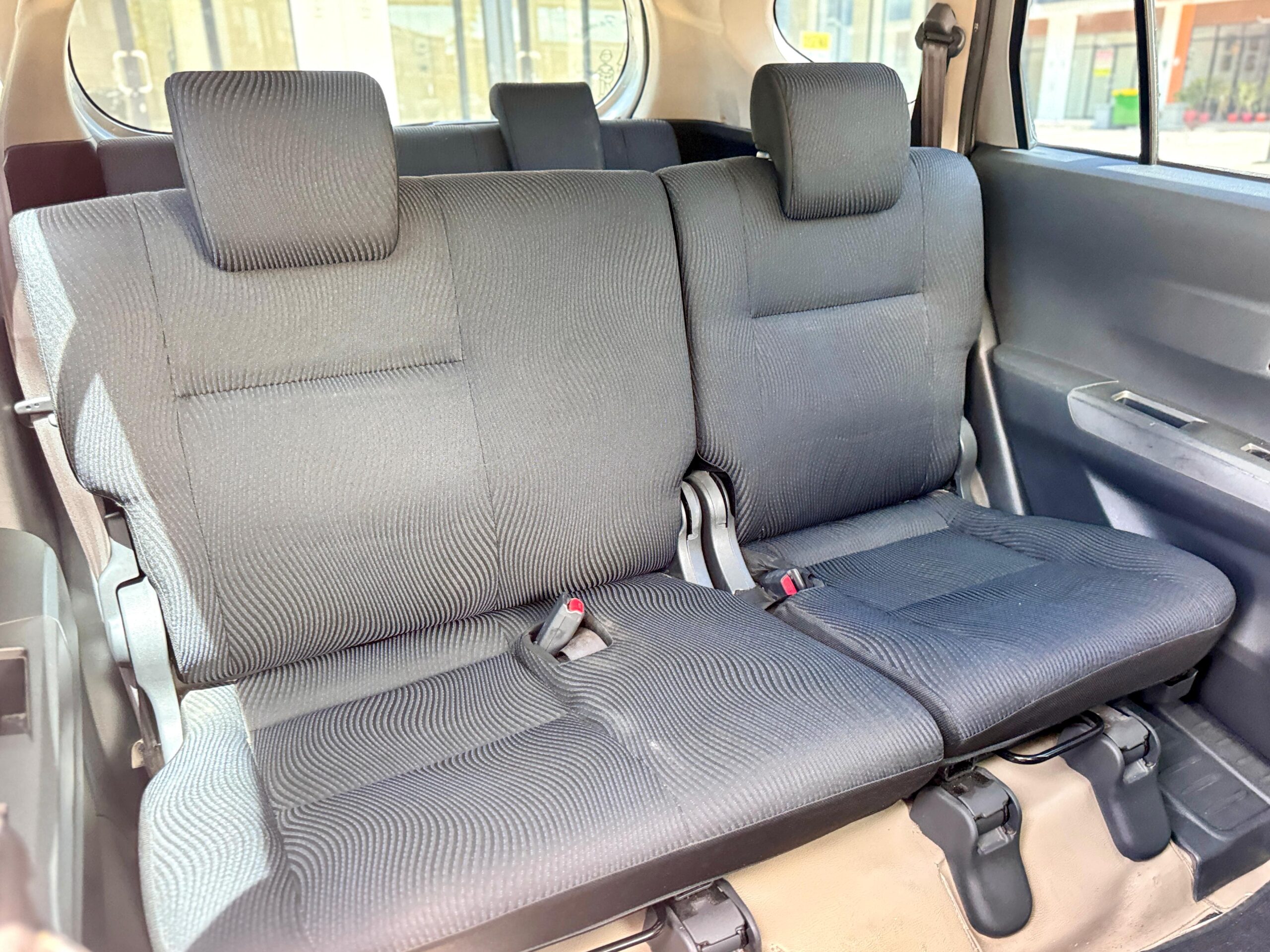 SIGRA R DELUXE AT SILVER 2018 - Gambar 14