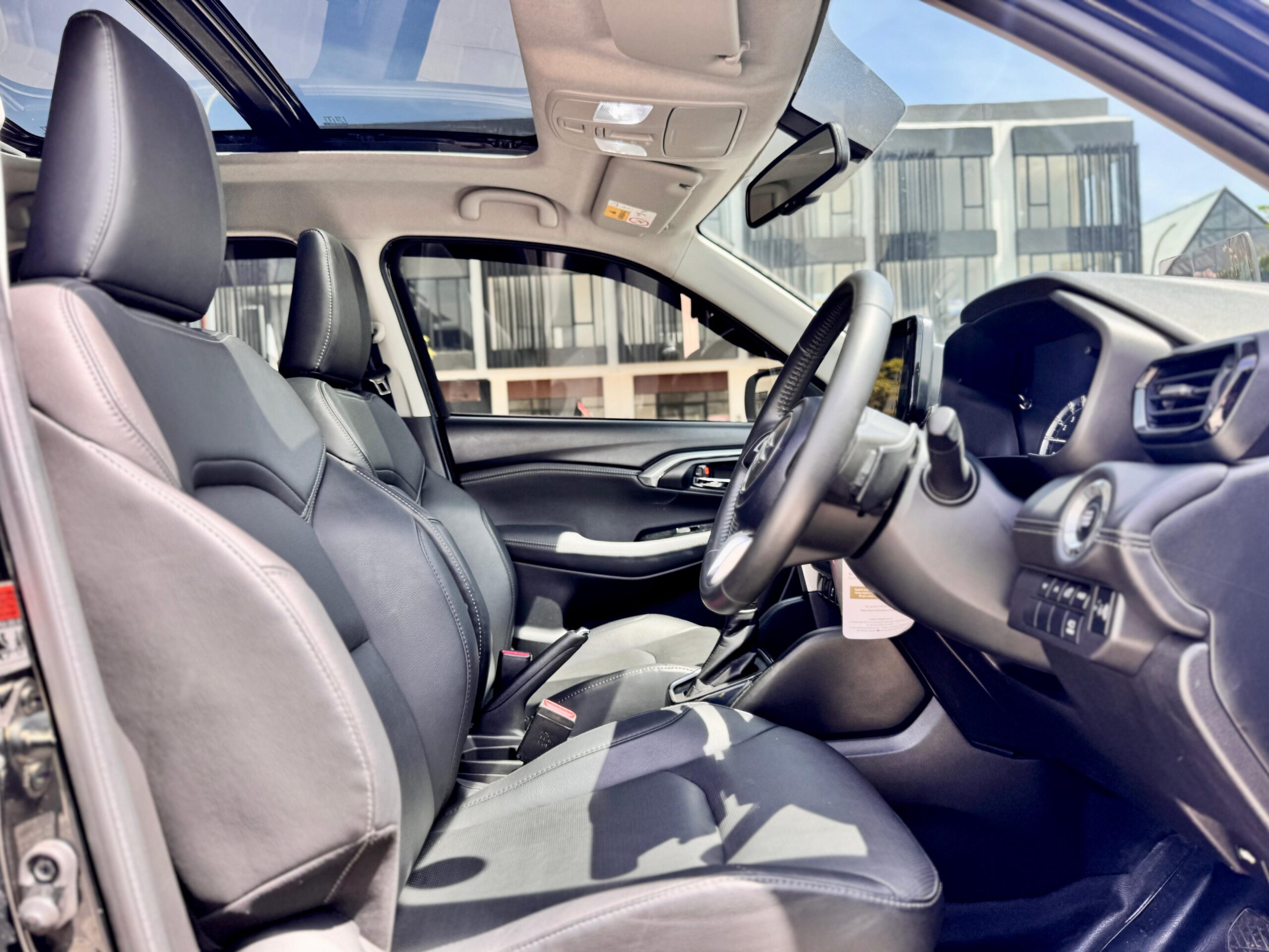 GRAND VITARA GX AT HITAM 2024 - Gambar 11