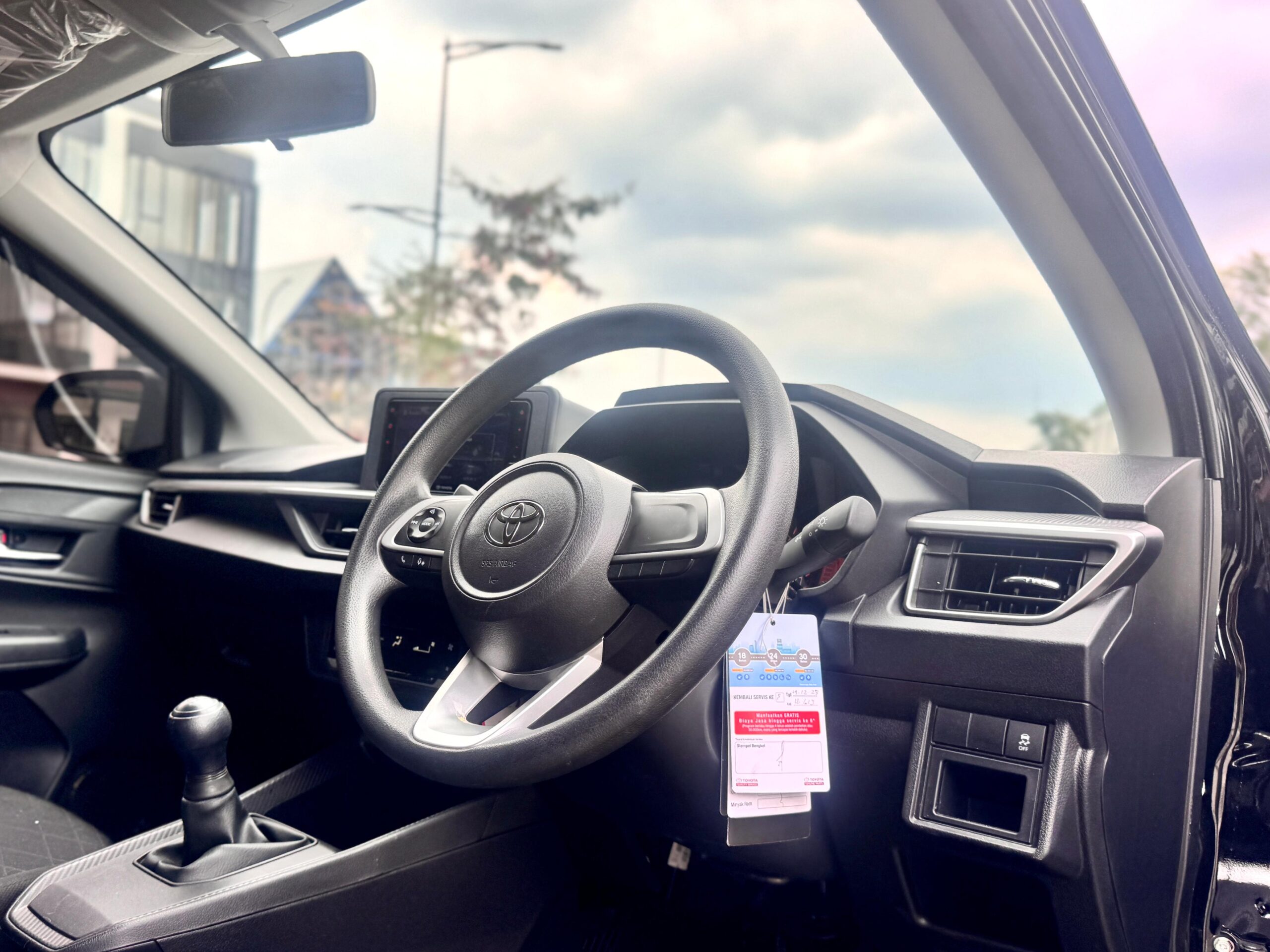 AGYA 1.2 G MT HITAM 2024 - Gambar 11