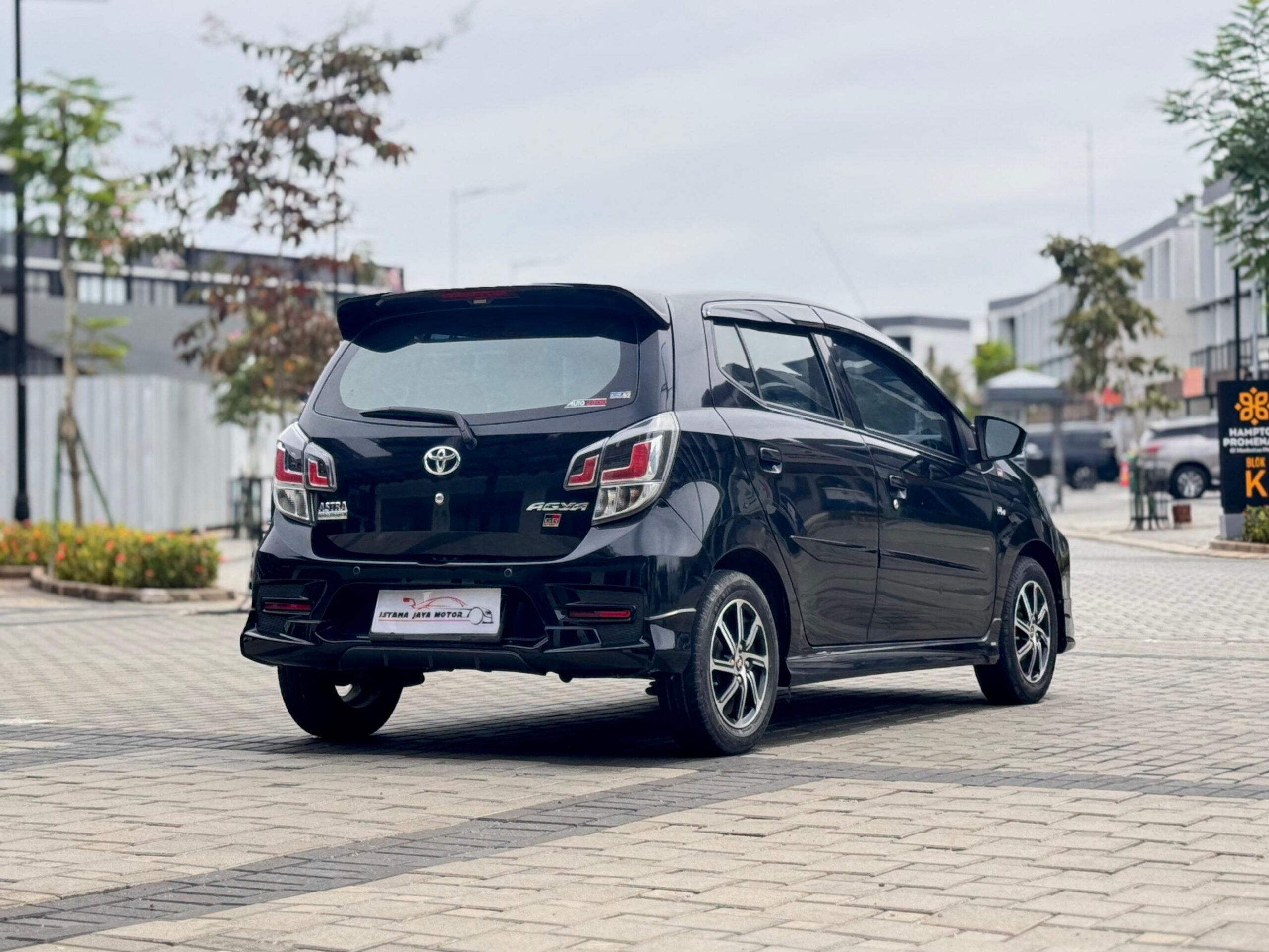 AGYA GR SPORT AT HITAM 2022 - Gambar 6