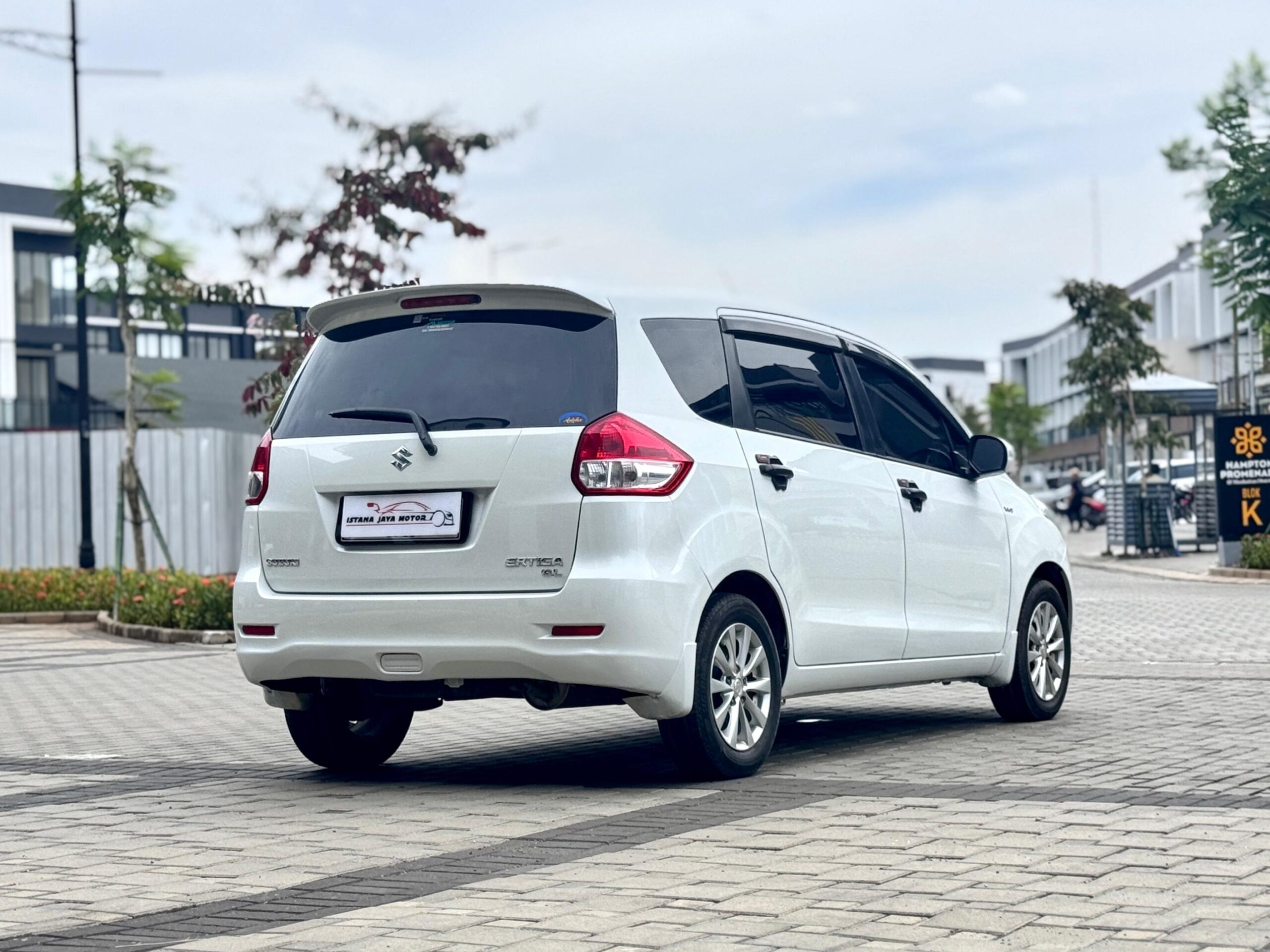 ERTIGA GL MT PUTIH 2013 - Gambar 6