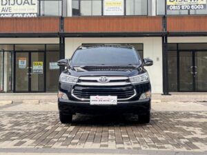 INNOVA 2.0 V AT HITAM 2020