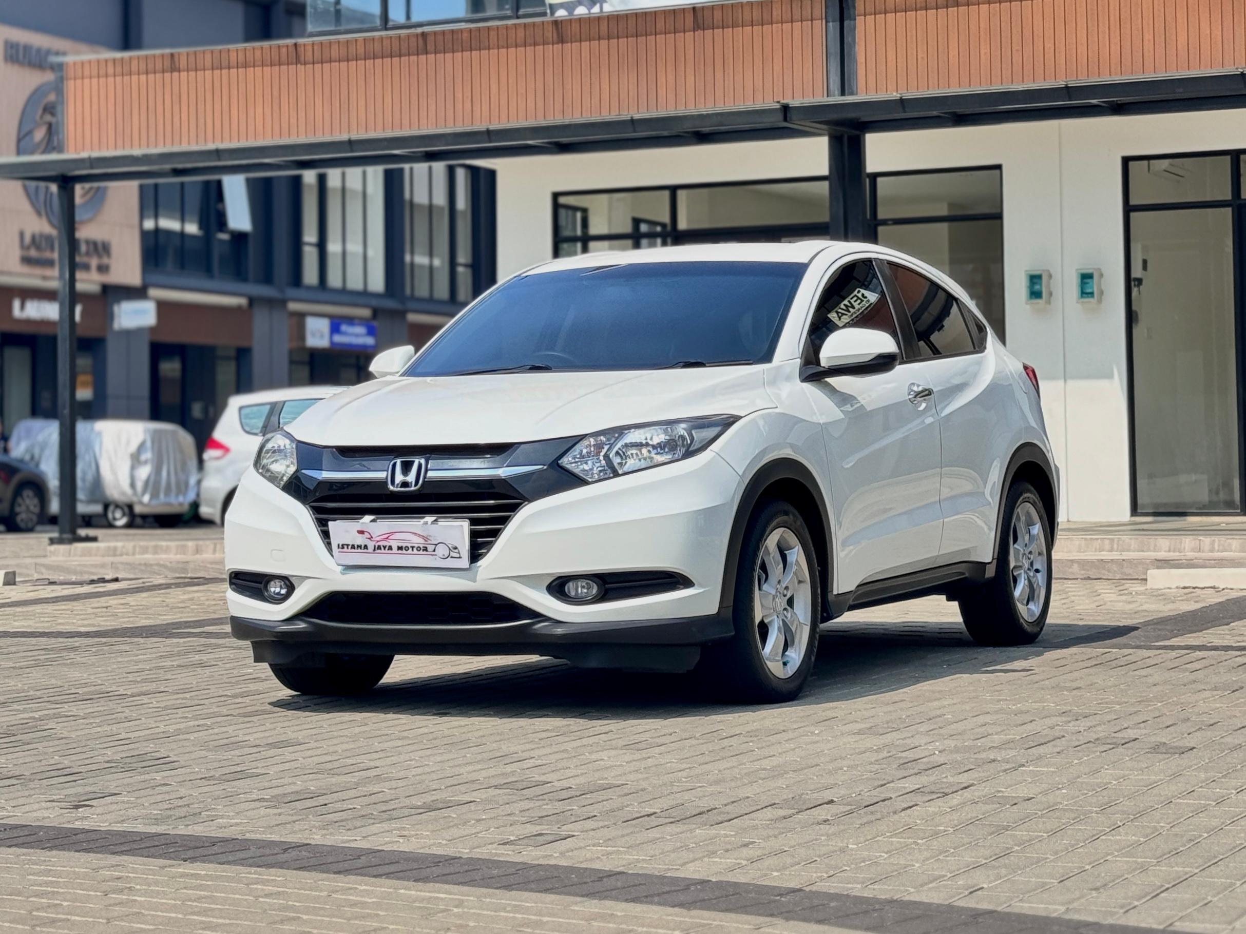 HRV E AT PUTIH 2015 - Gambar 3