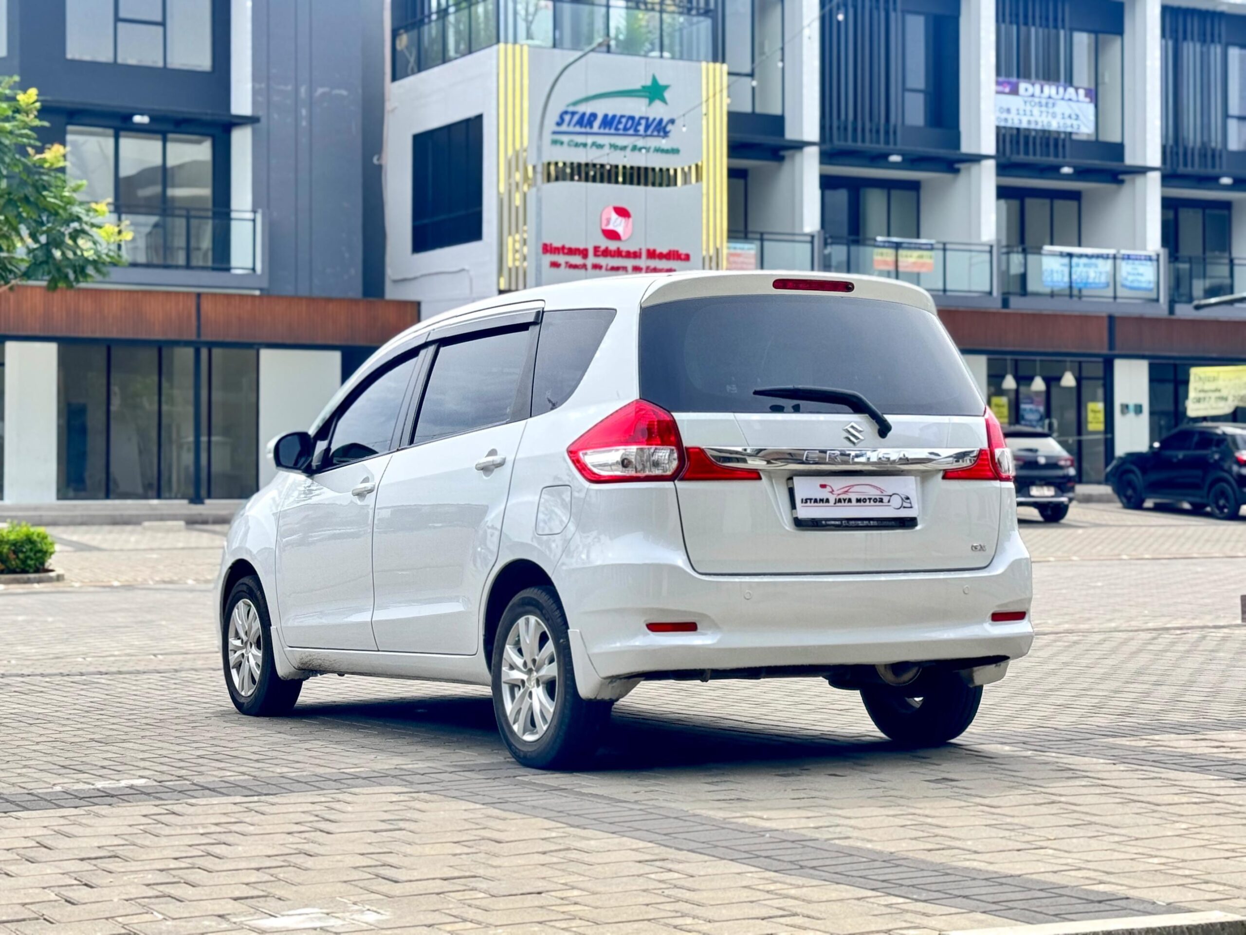 ERTIGA GX AT PUTIH 2016 - Gambar 6