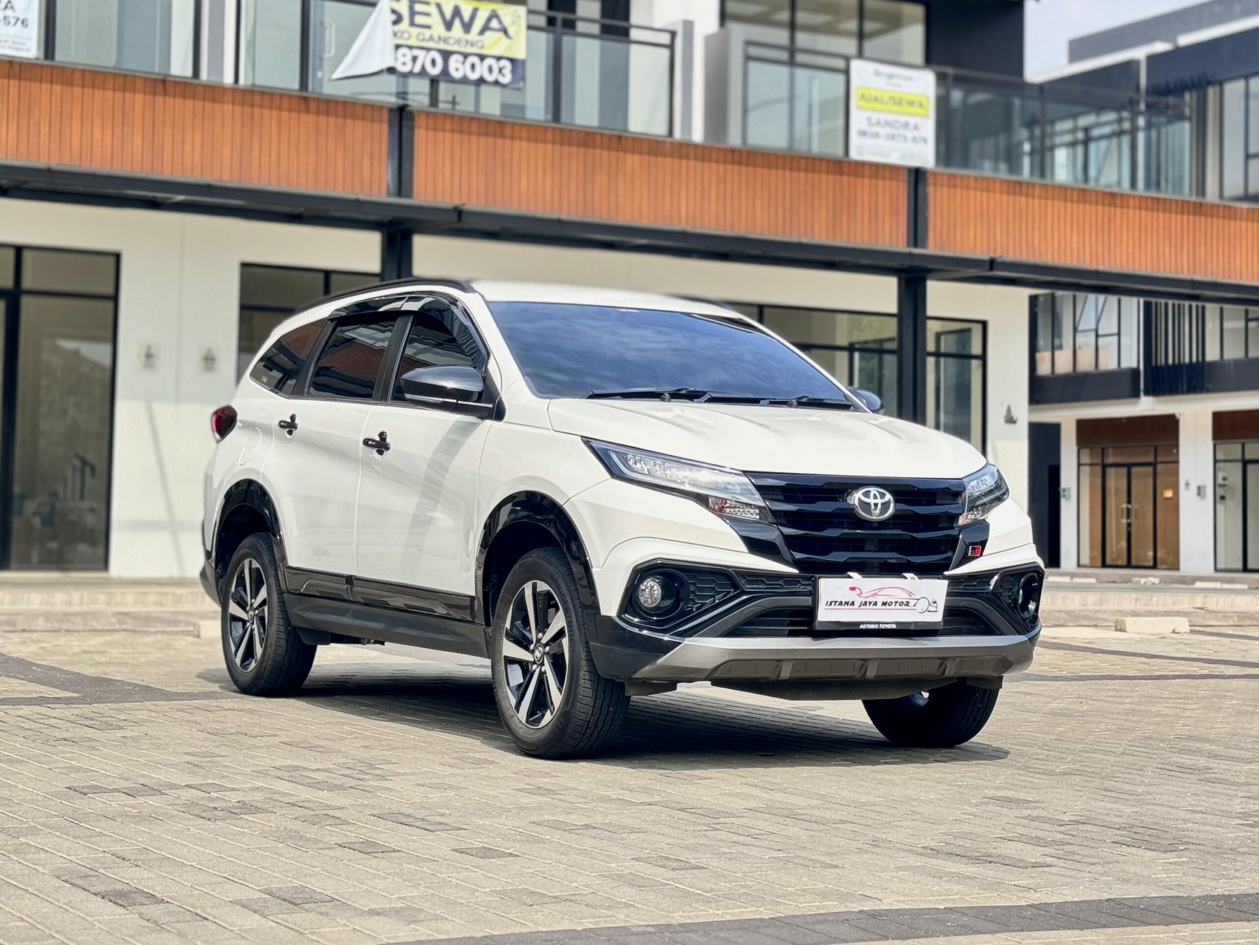 RUSH GR SPORT AT PUTIH 2024 - Gambar 2