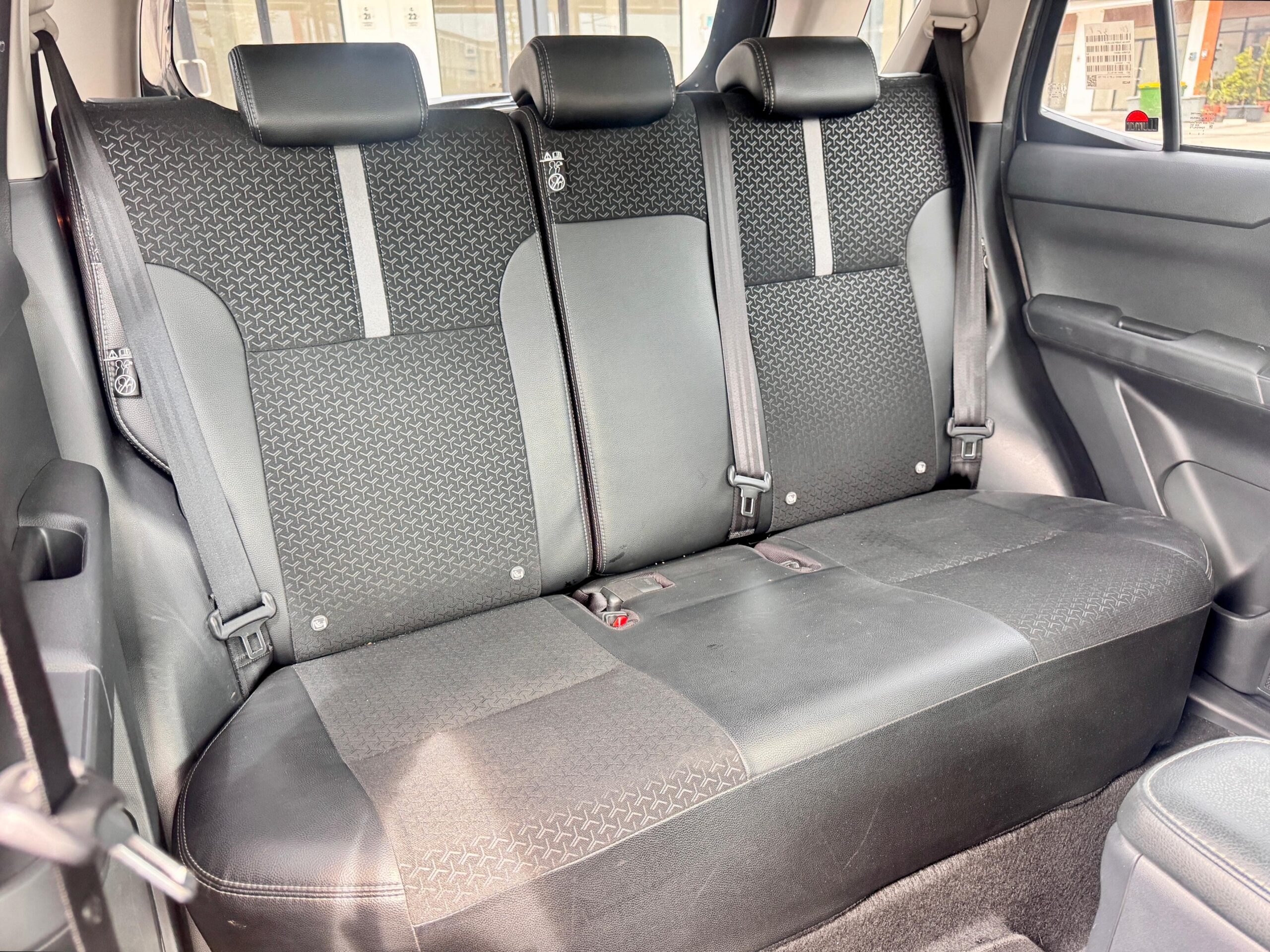 RAIZE 1.0 GR SPORT TSS AT ABU 2021 - Gambar 13