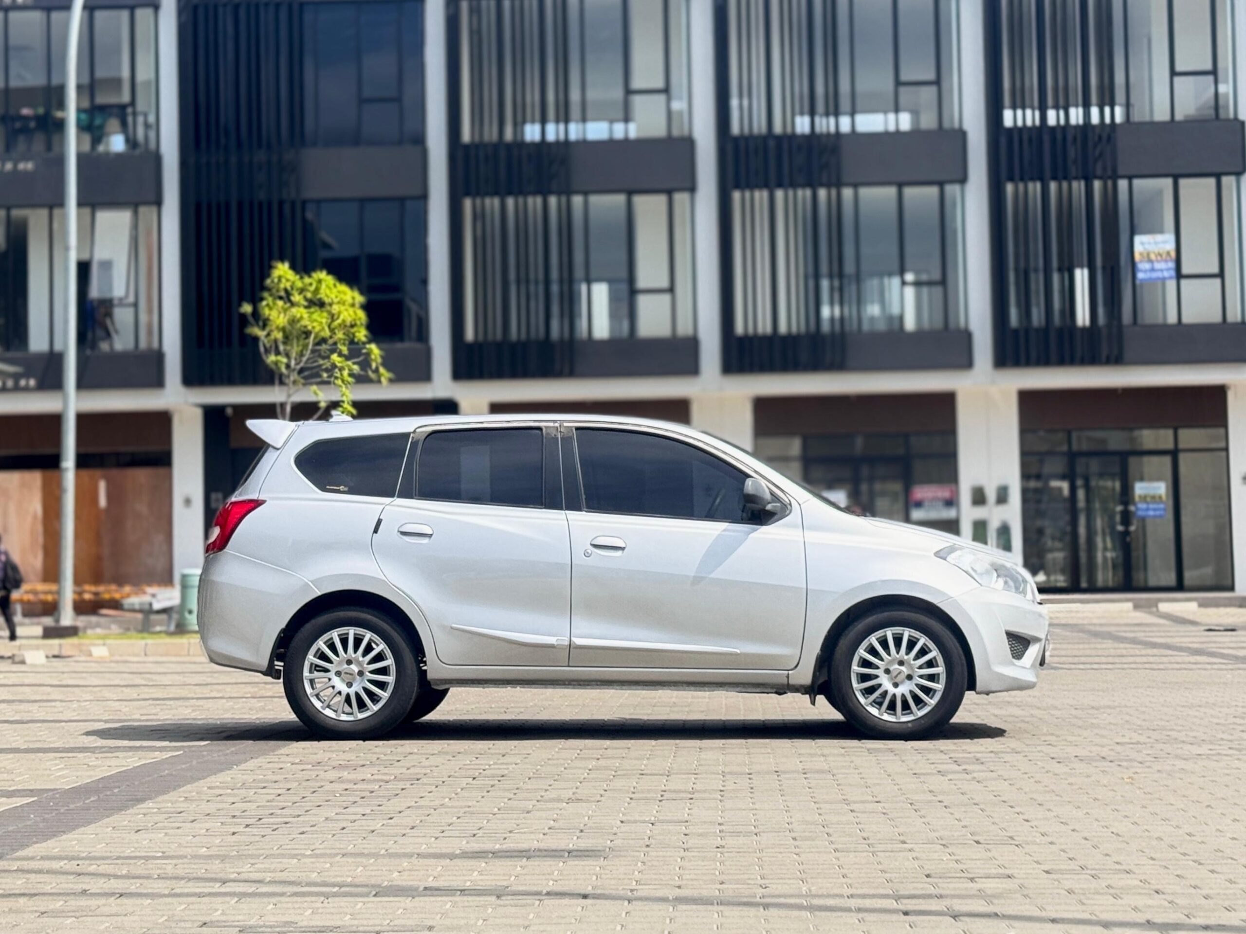 DATSUN GO PANCA MT SILVER 2016 - Gambar 5