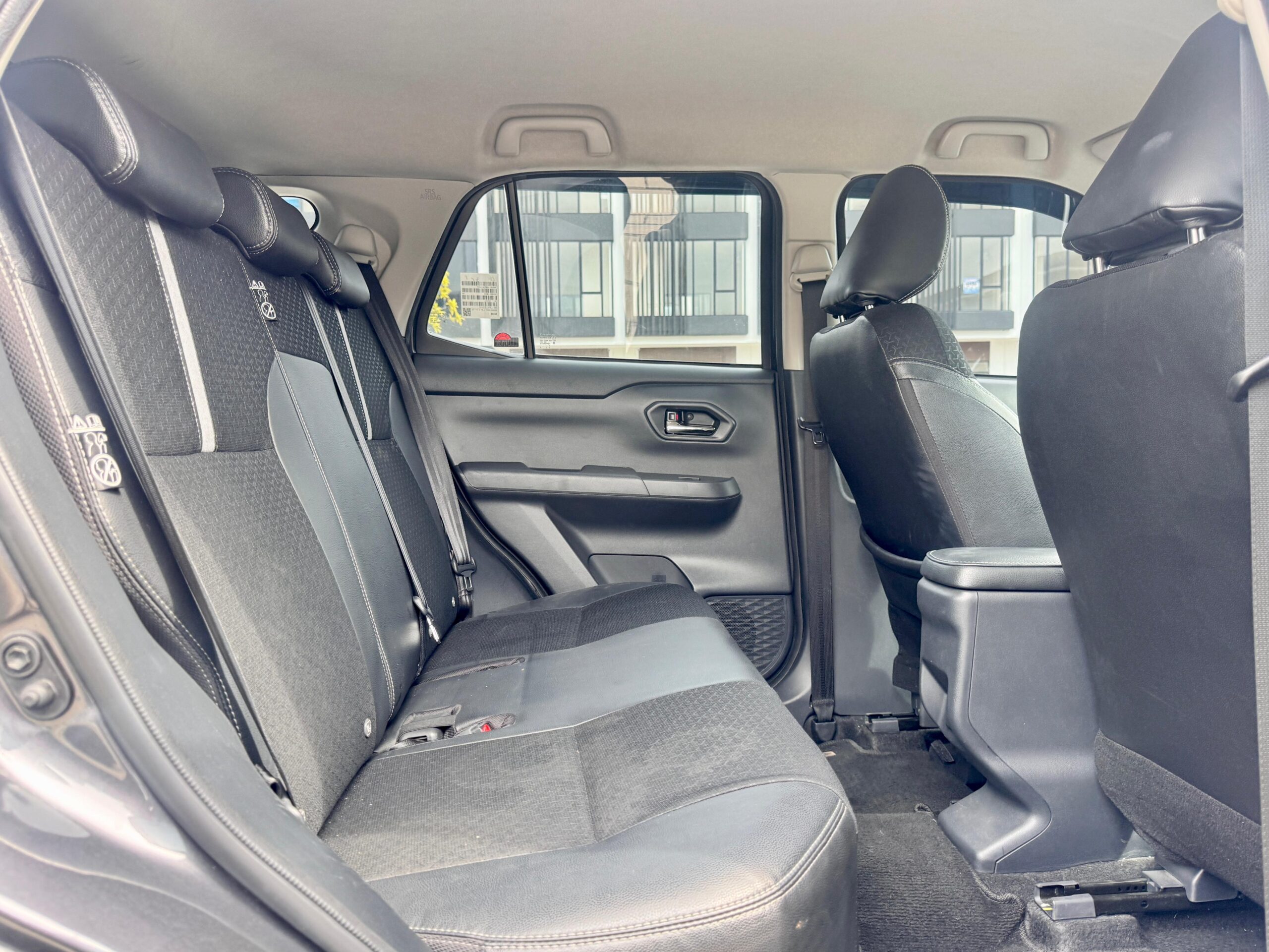 RAIZE 1.0 GR SPORT TSS AT ABU 2021 - Gambar 14