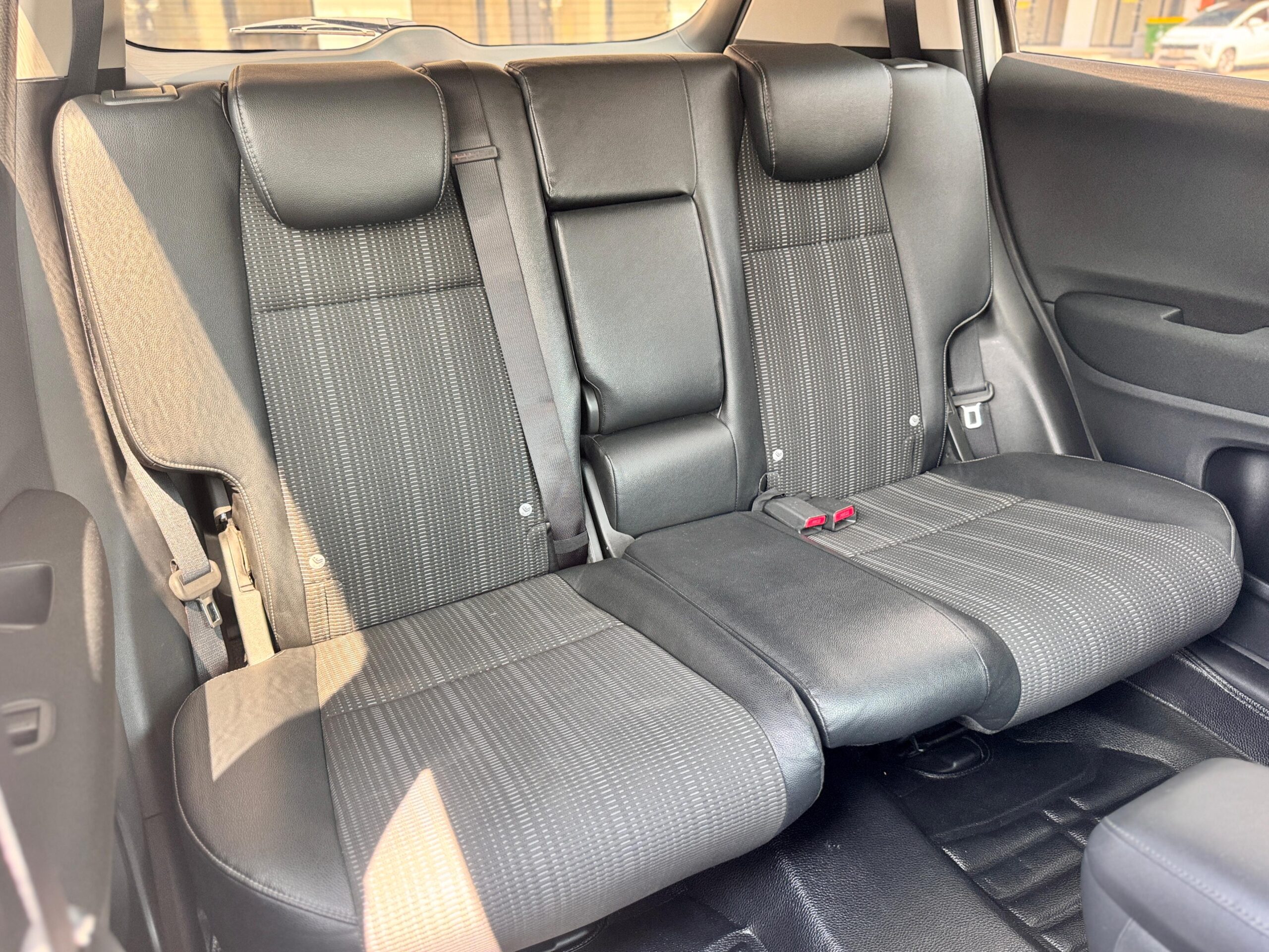 HRV E AT PUTIH 2015 - Gambar 14