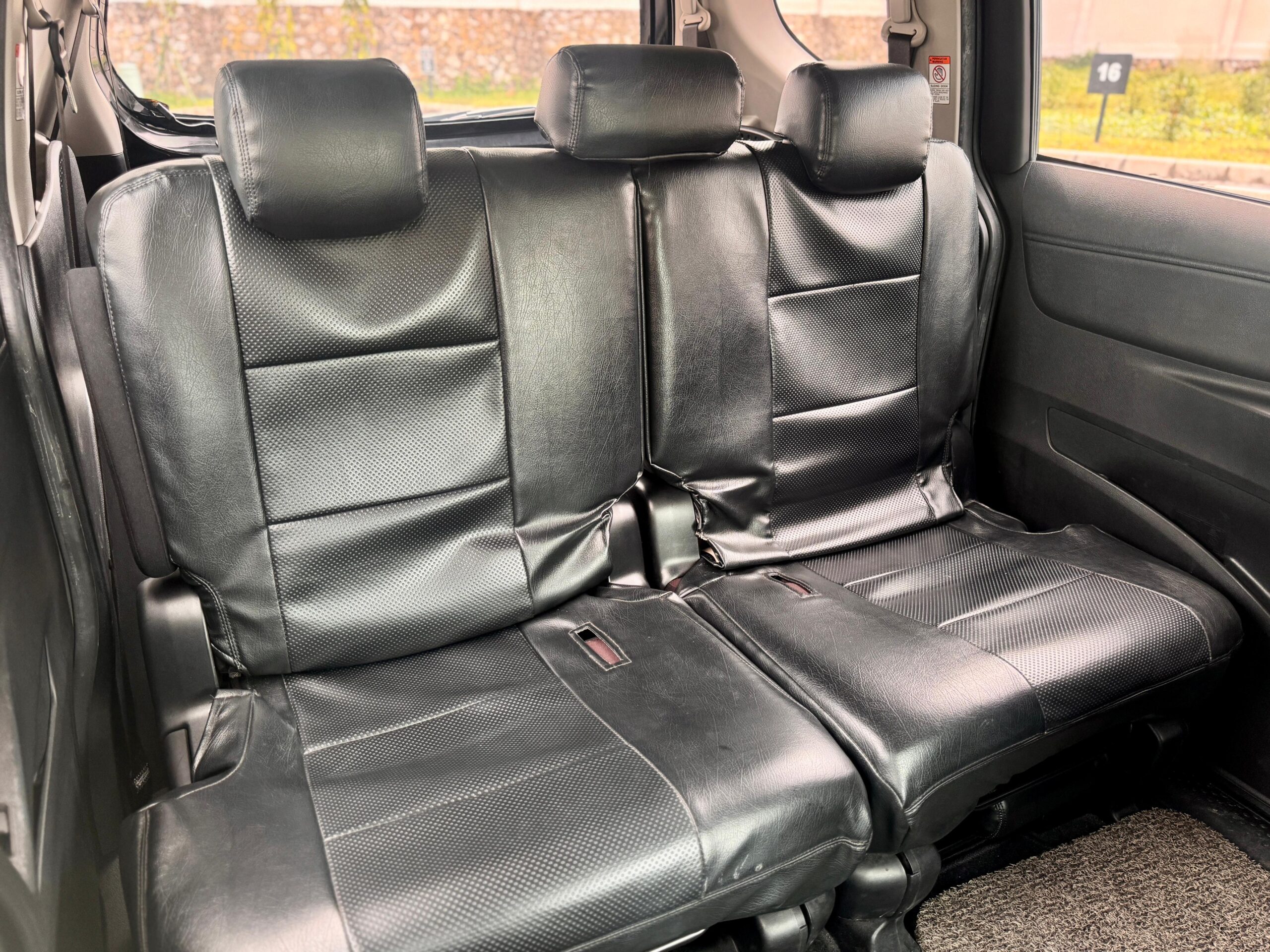 SIENTA V AT HITAM 2020 - Gambar 13