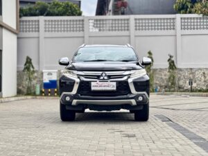 PAJERO SPORT DAKAR AT HITAM 2018