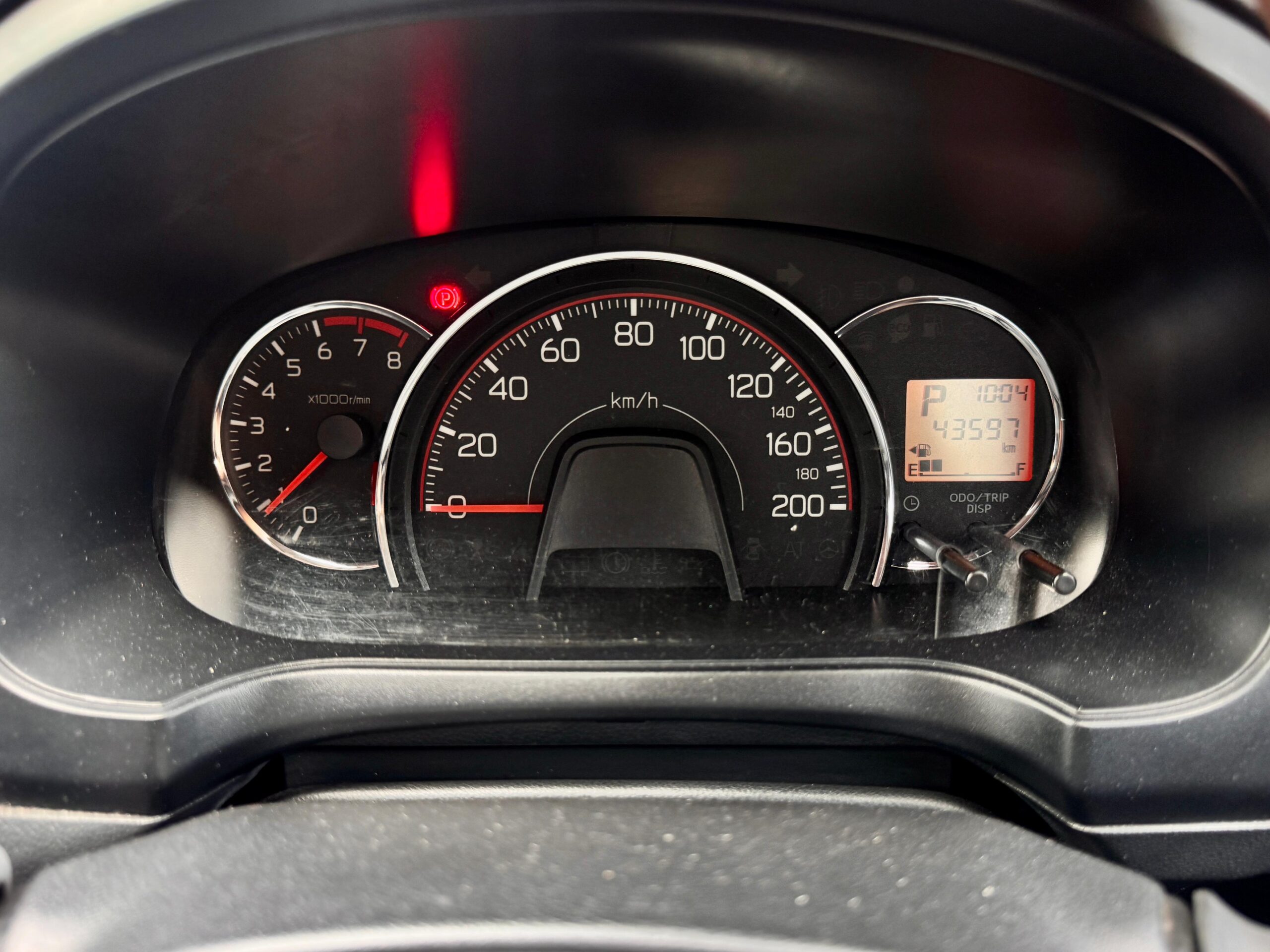 AYLA 1.2 R AT ABU 2022 - Gambar 8