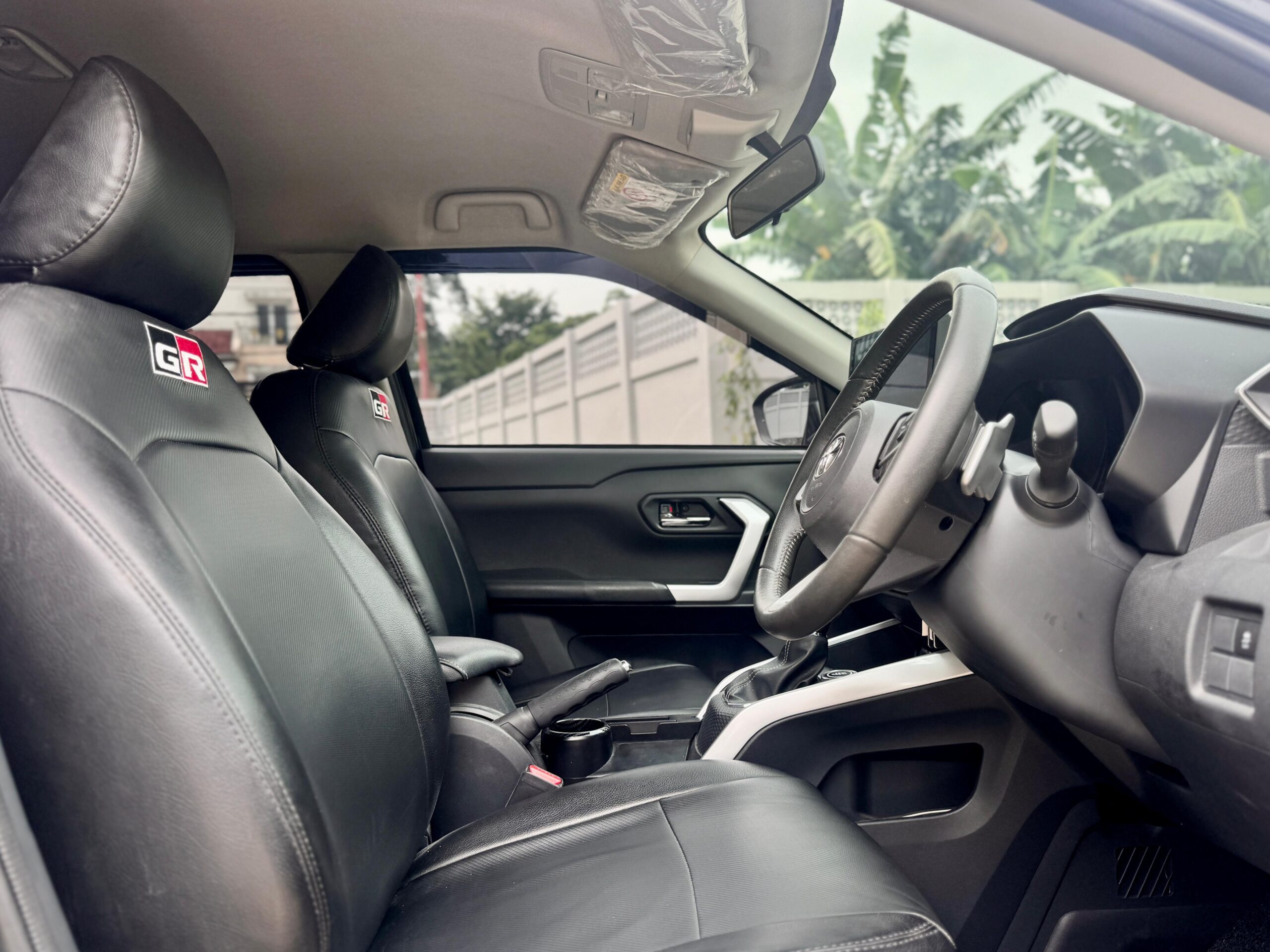 RAIZE 1.0 GR SPORT AT HITAM 2021 - Gambar 11