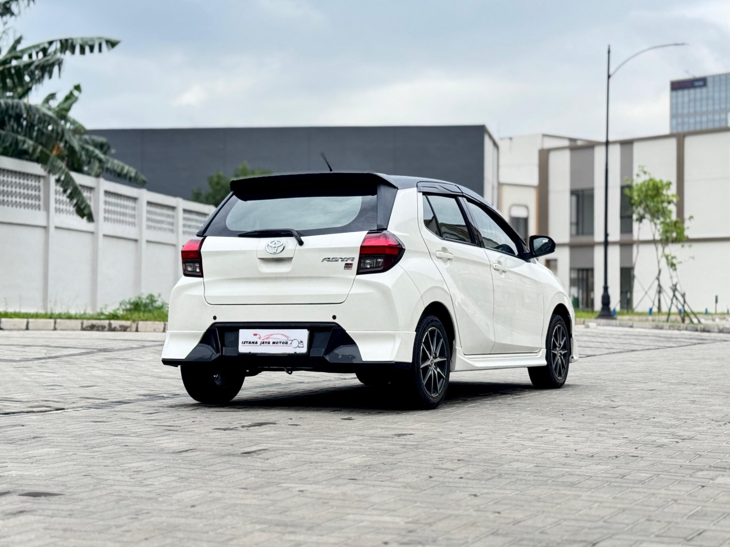 AGYA 1.2 GR SPORT AT PUTIH 2023 - Gambar 6