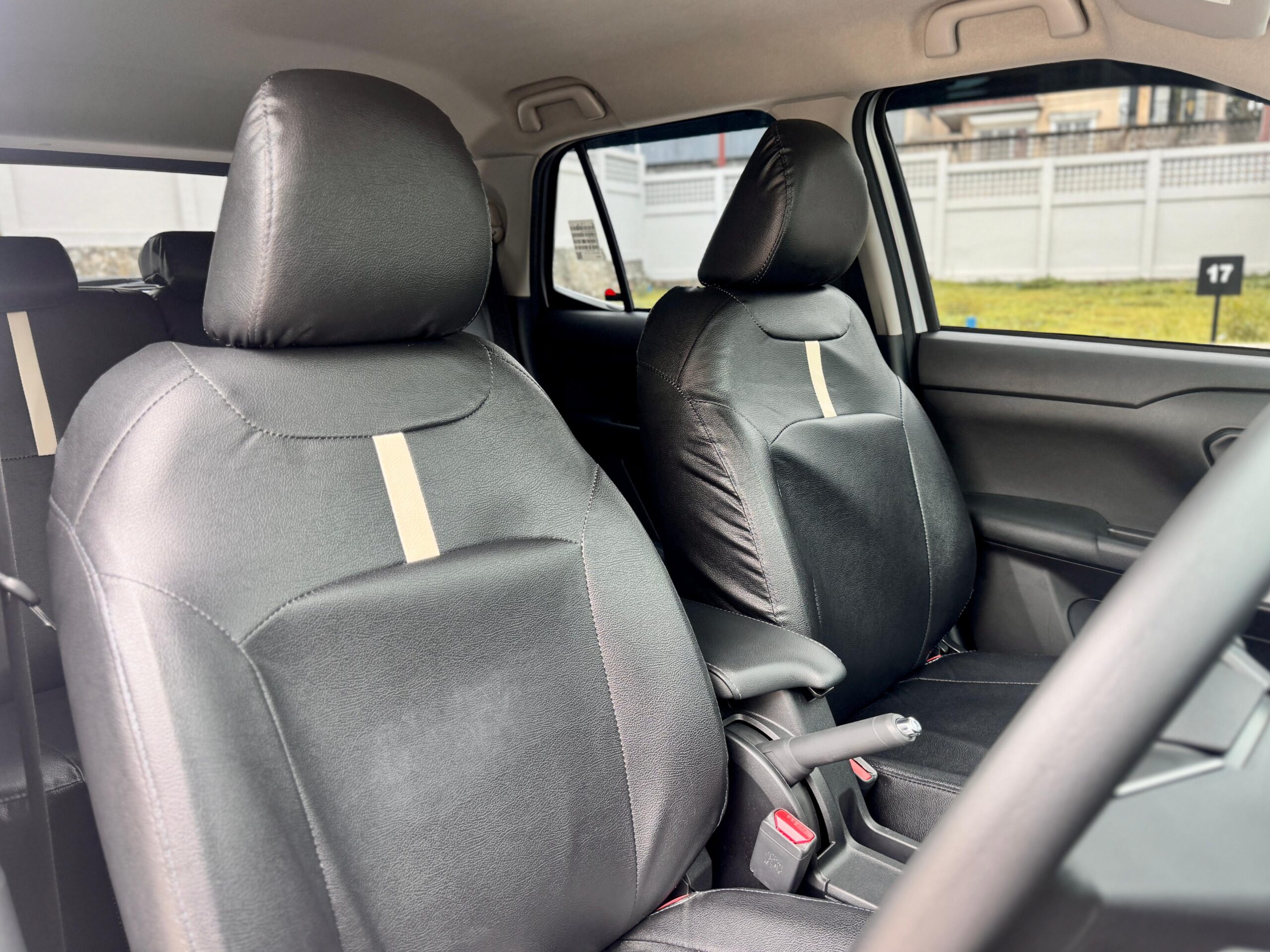 RAIZE 1.0 G AT SILVER 2025 - Gambar 12