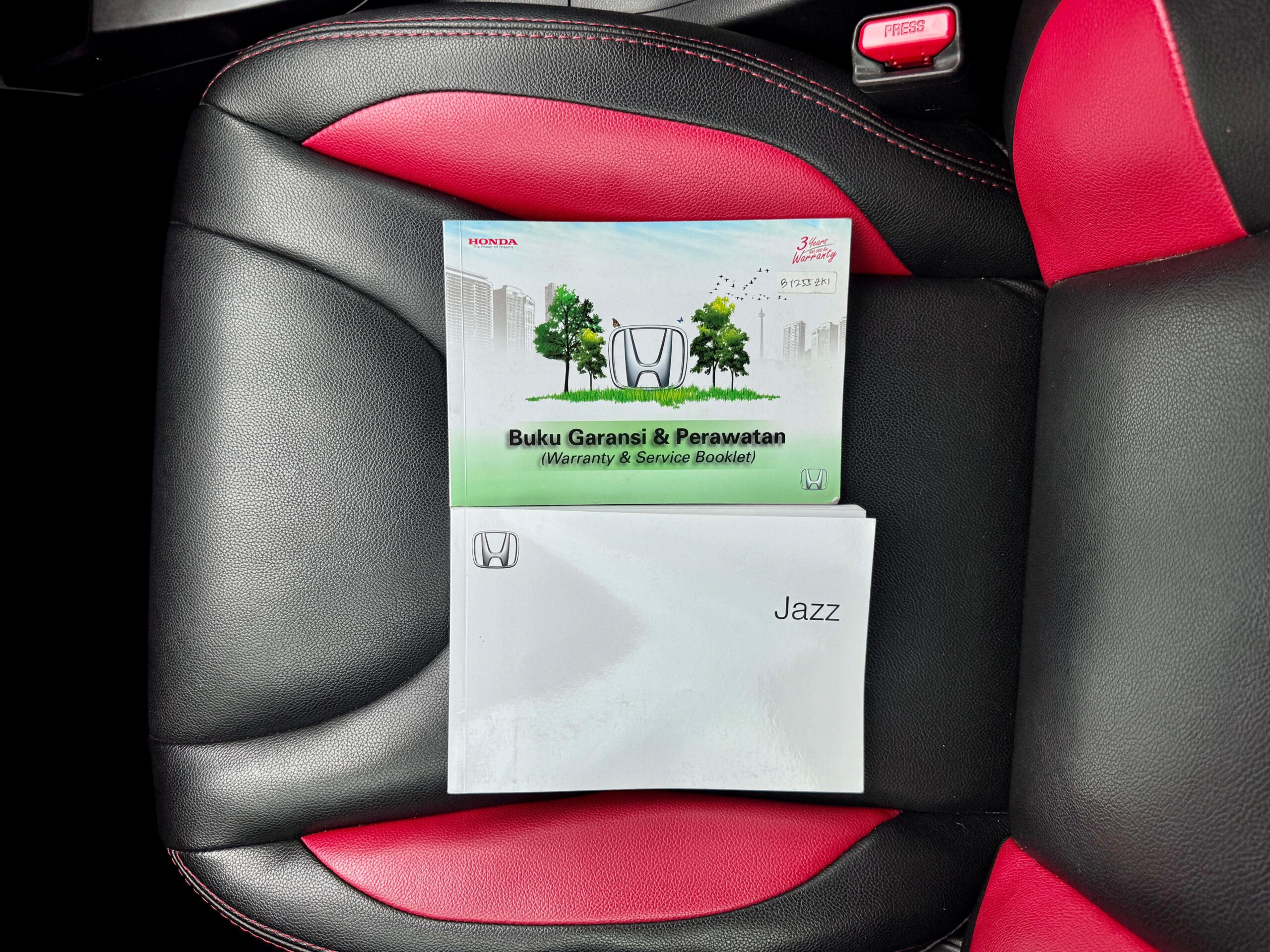 JAZZ RS AT PUTIH 2018 - Gambar 15