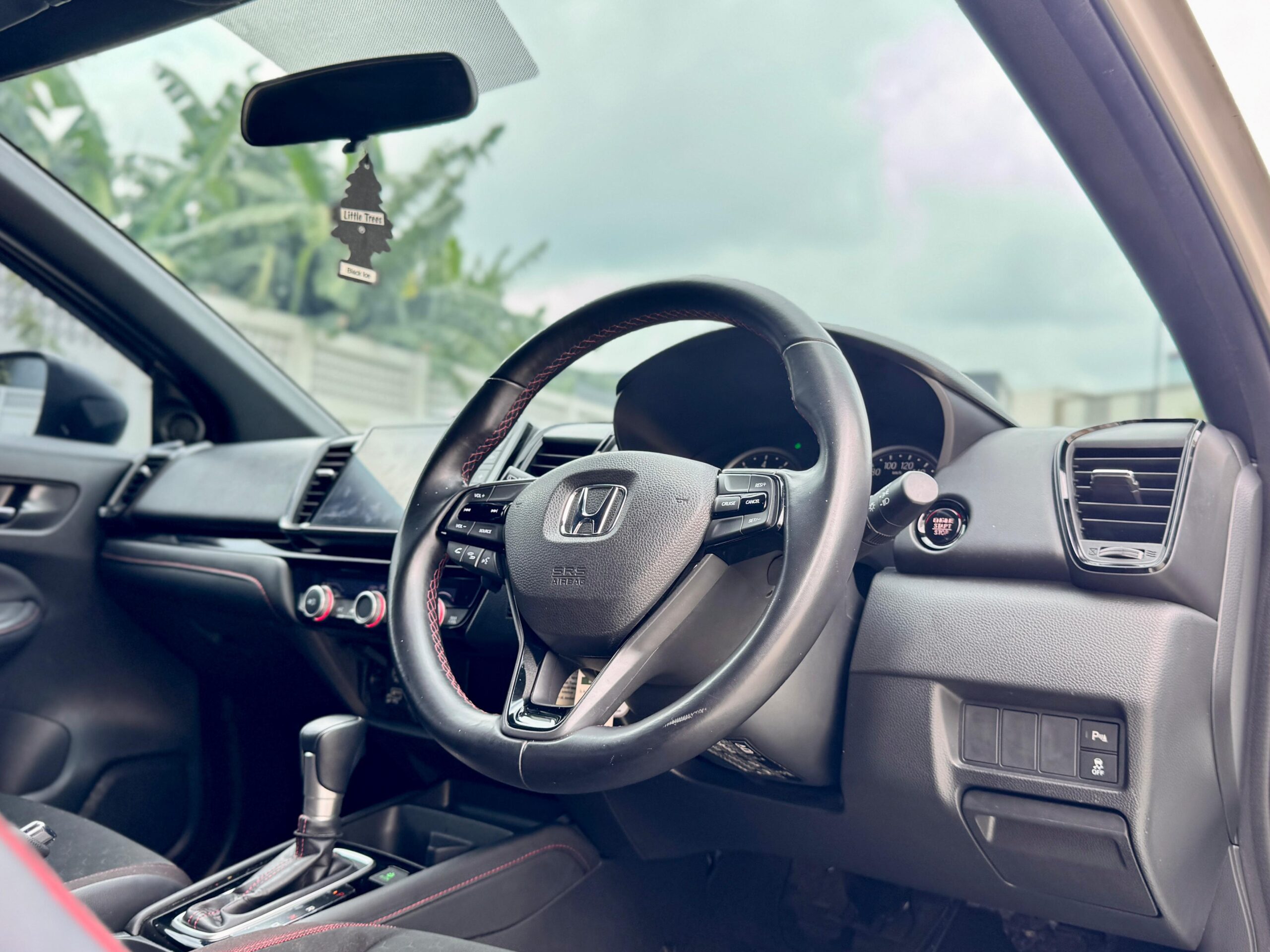 CITY 1.5 RS HB AT PUTIH 2023 - Gambar 10