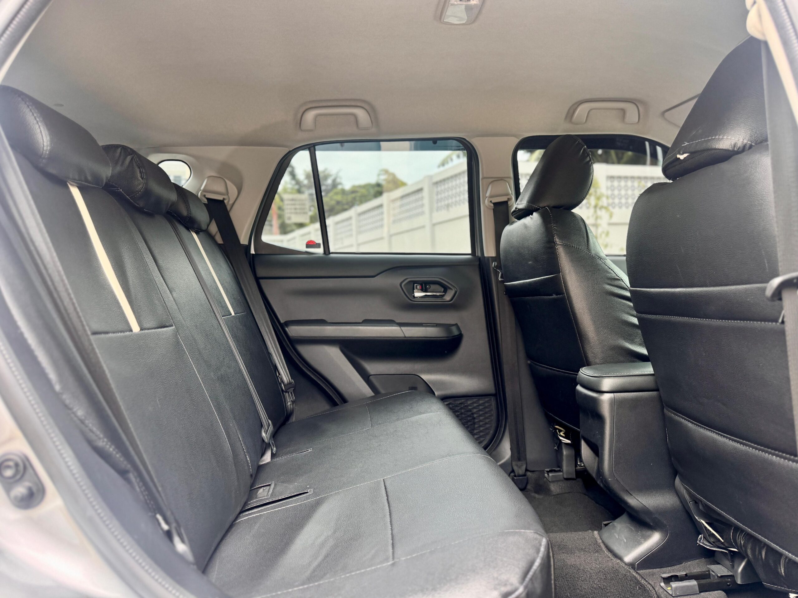 RAIZE 1.0 G AT SILVER 2025 - Gambar 13