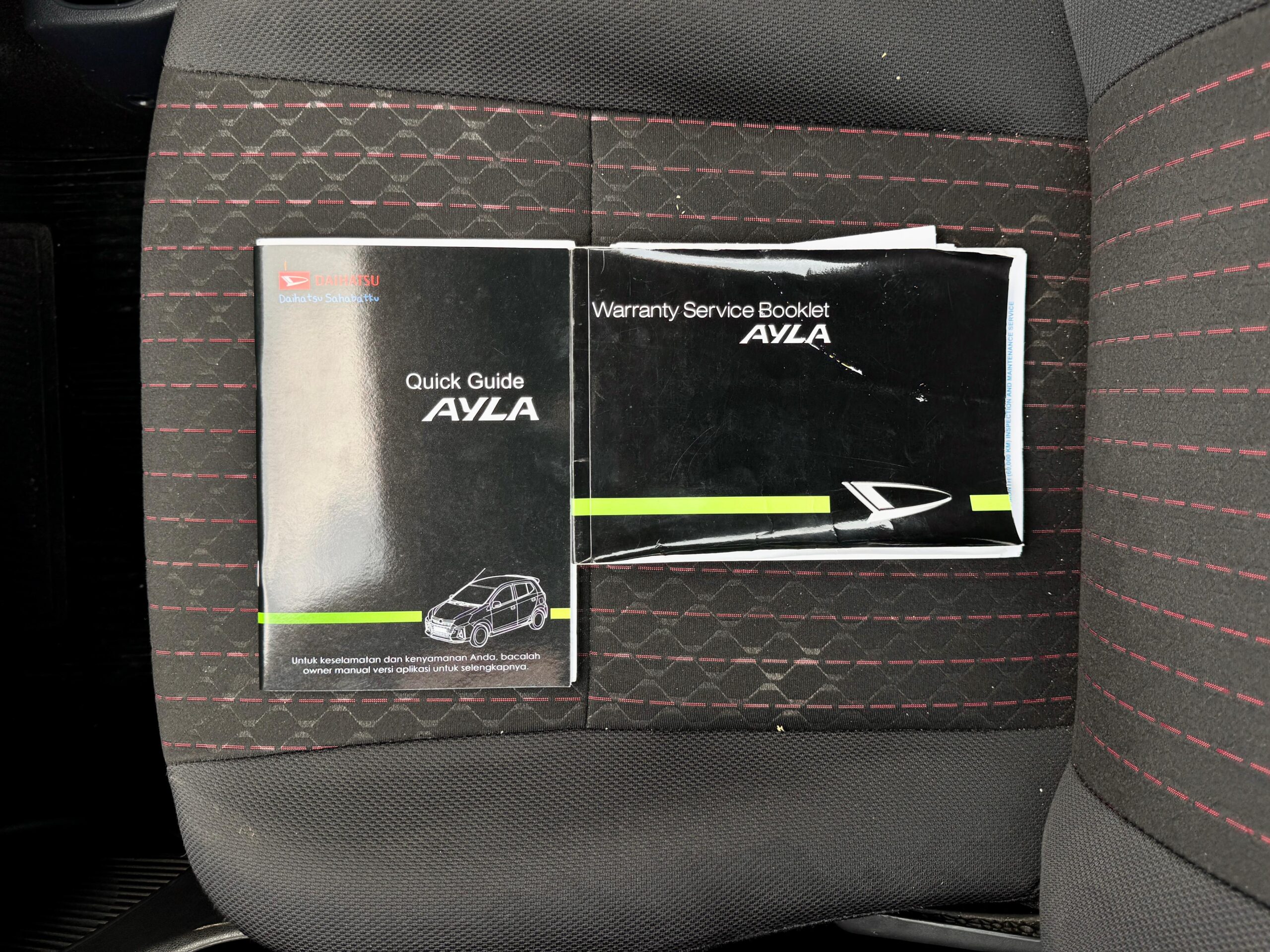 AYLA 1.2 R AT ABU 2022 - Gambar 15