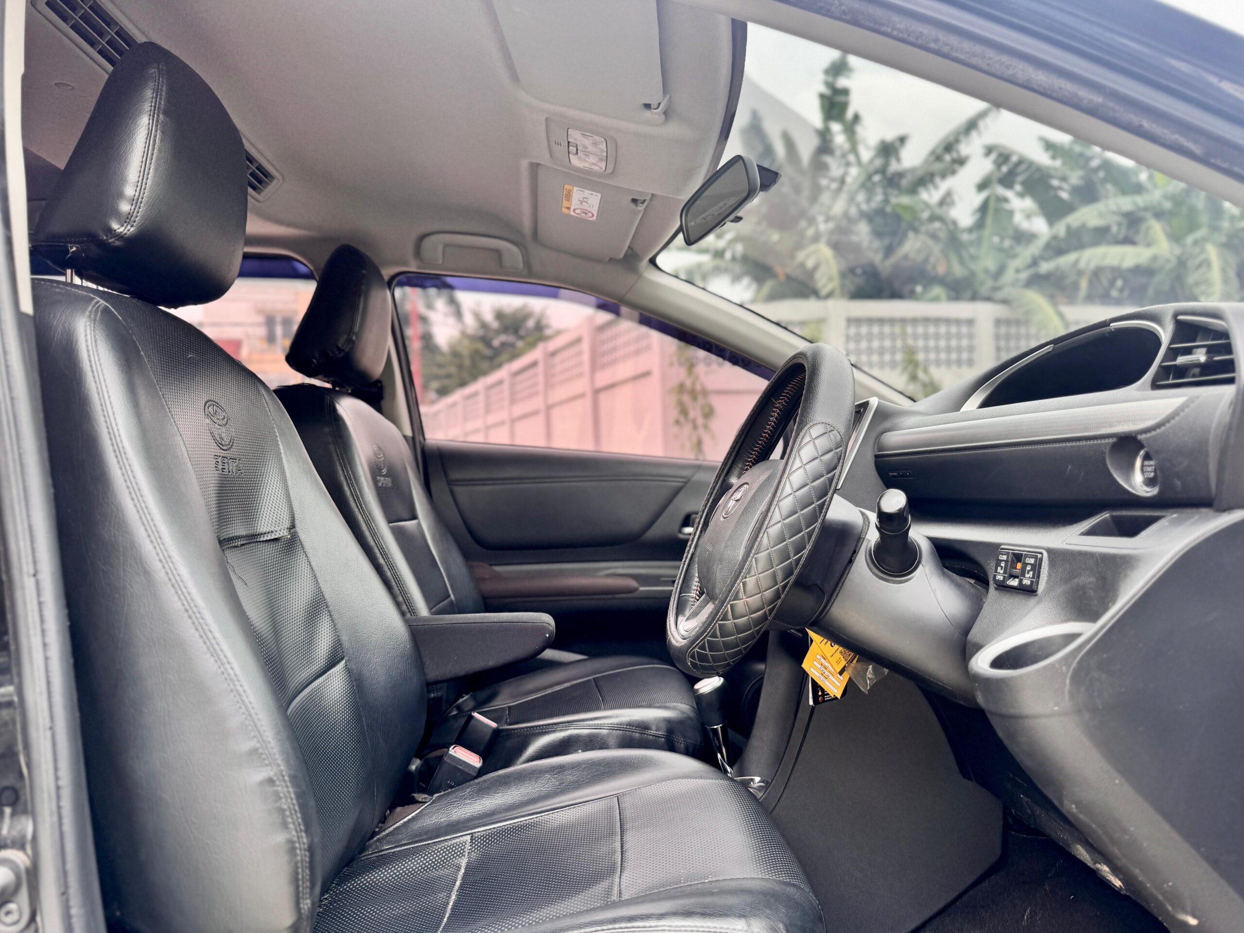 SIENTA V AT HITAM 2020 - Gambar 12