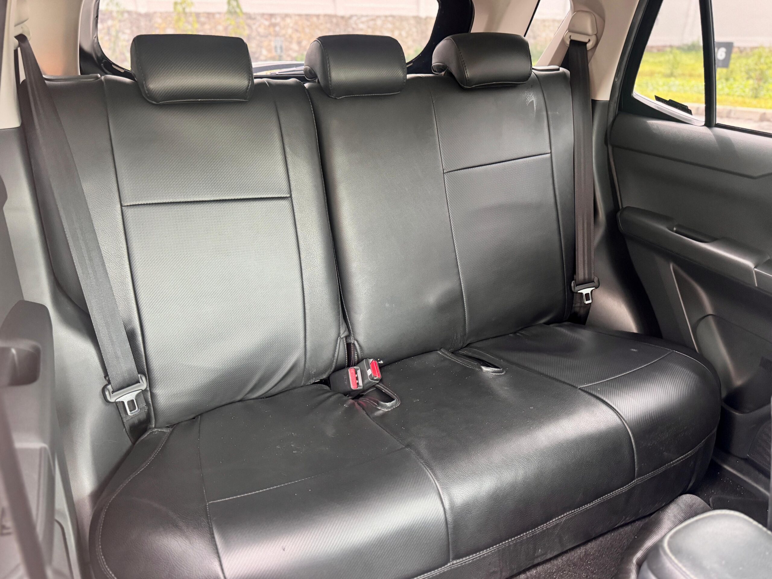 RAIZE 1.0 GR SPORT AT HITAM 2021 - Gambar 14