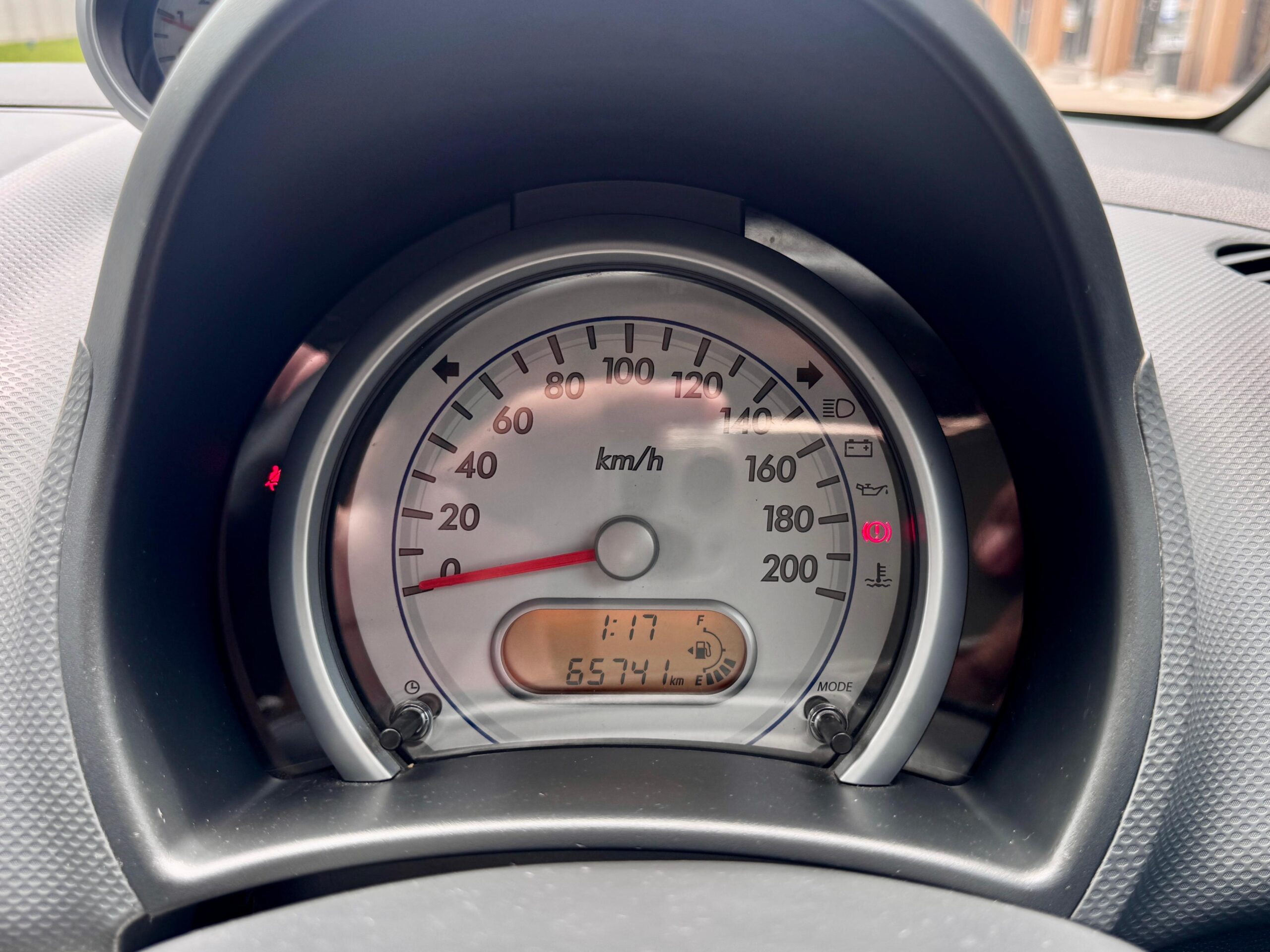 SPLASH GL MT SILVER 2015 - Gambar 8