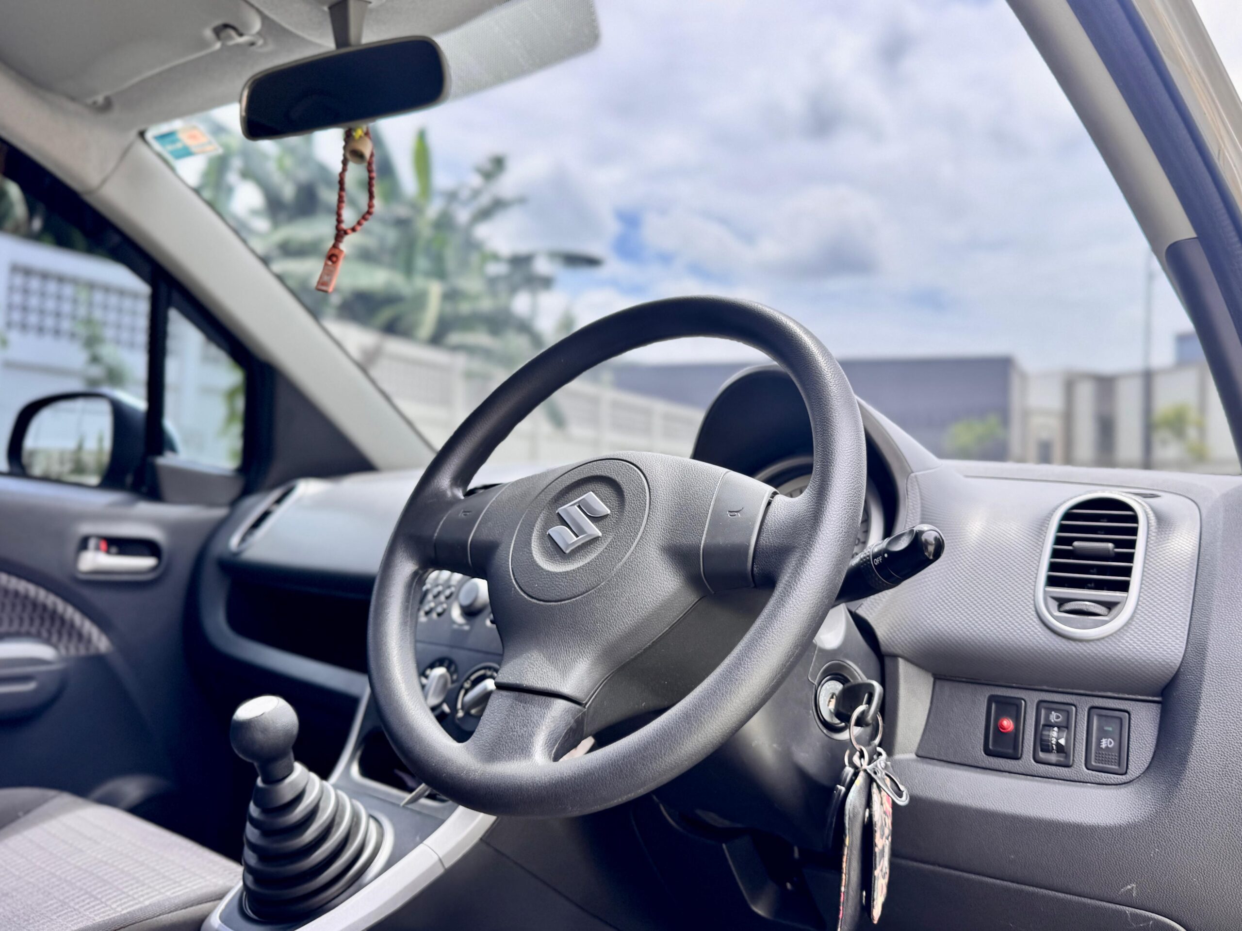 SPLASH GL MT SILVER 2015 - Gambar 10