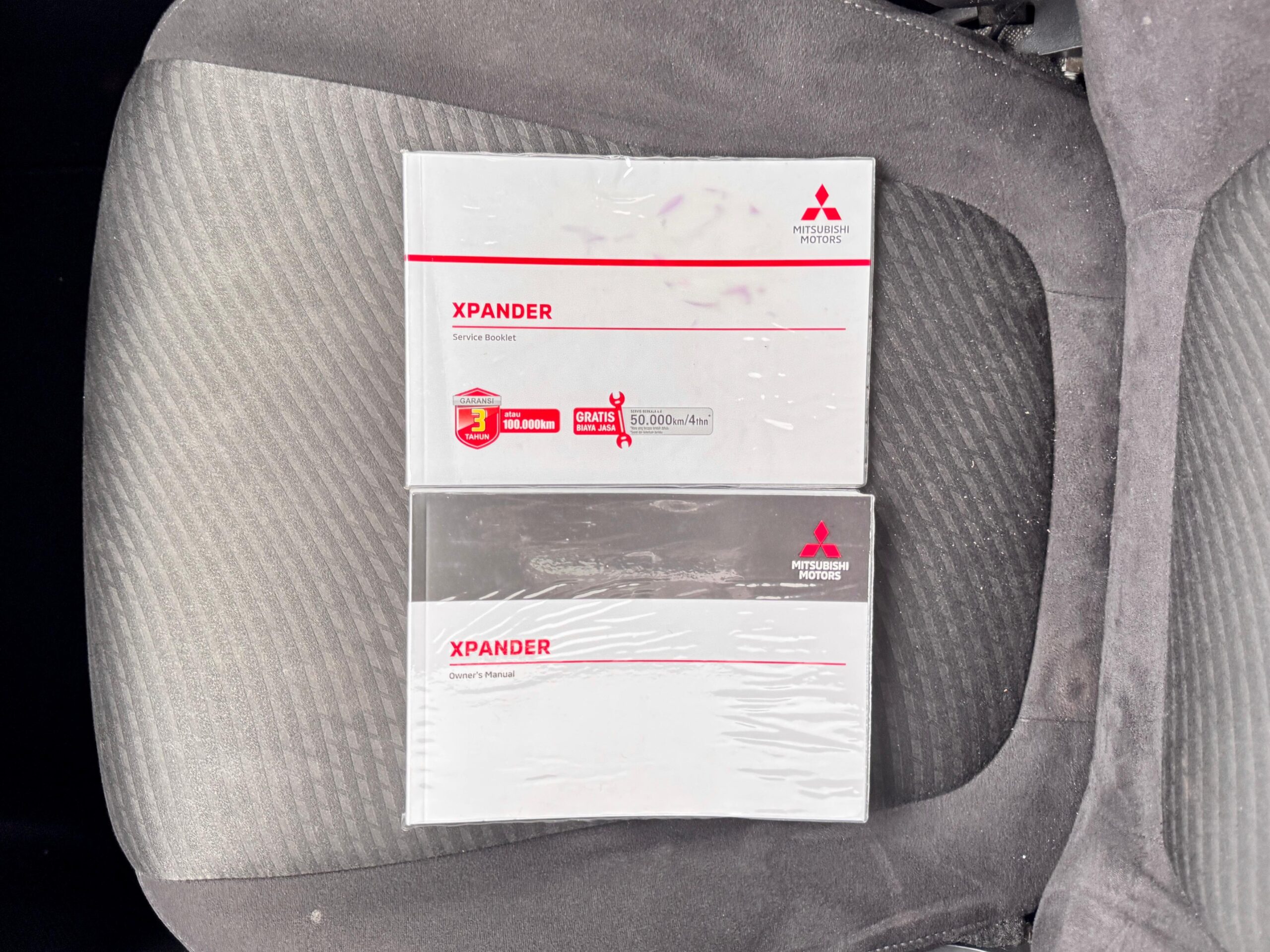 XPANDER SPORT AT PUTIH 2021 - Gambar 15