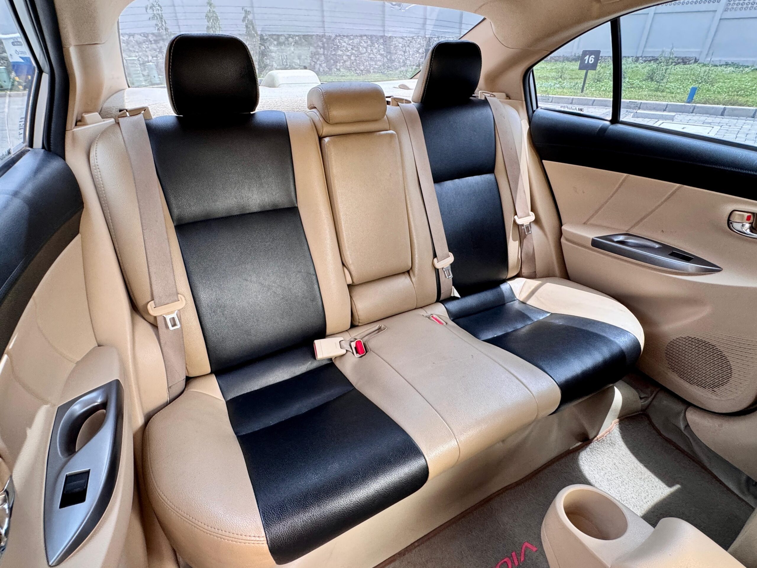 VIOS G AT SILVER 2014 - Gambar 13