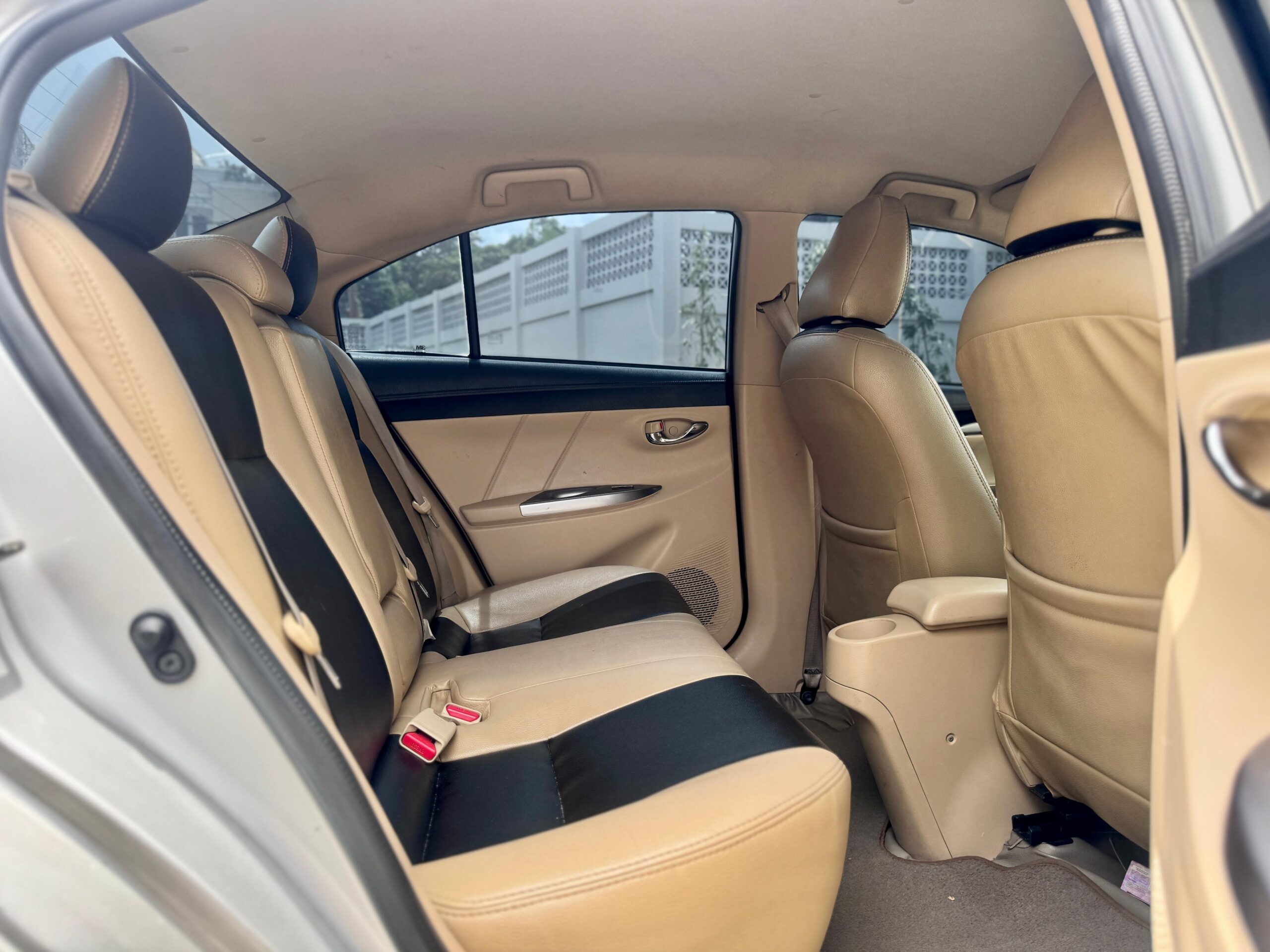 VIOS G AT SILVER 2014 - Gambar 14