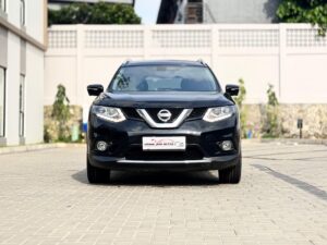 XTRAIL 2.5 AT HITAM 2015