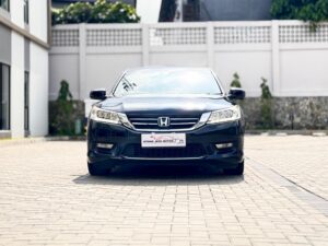 ACCORD 2.4 VTIL AT HITAM 2015