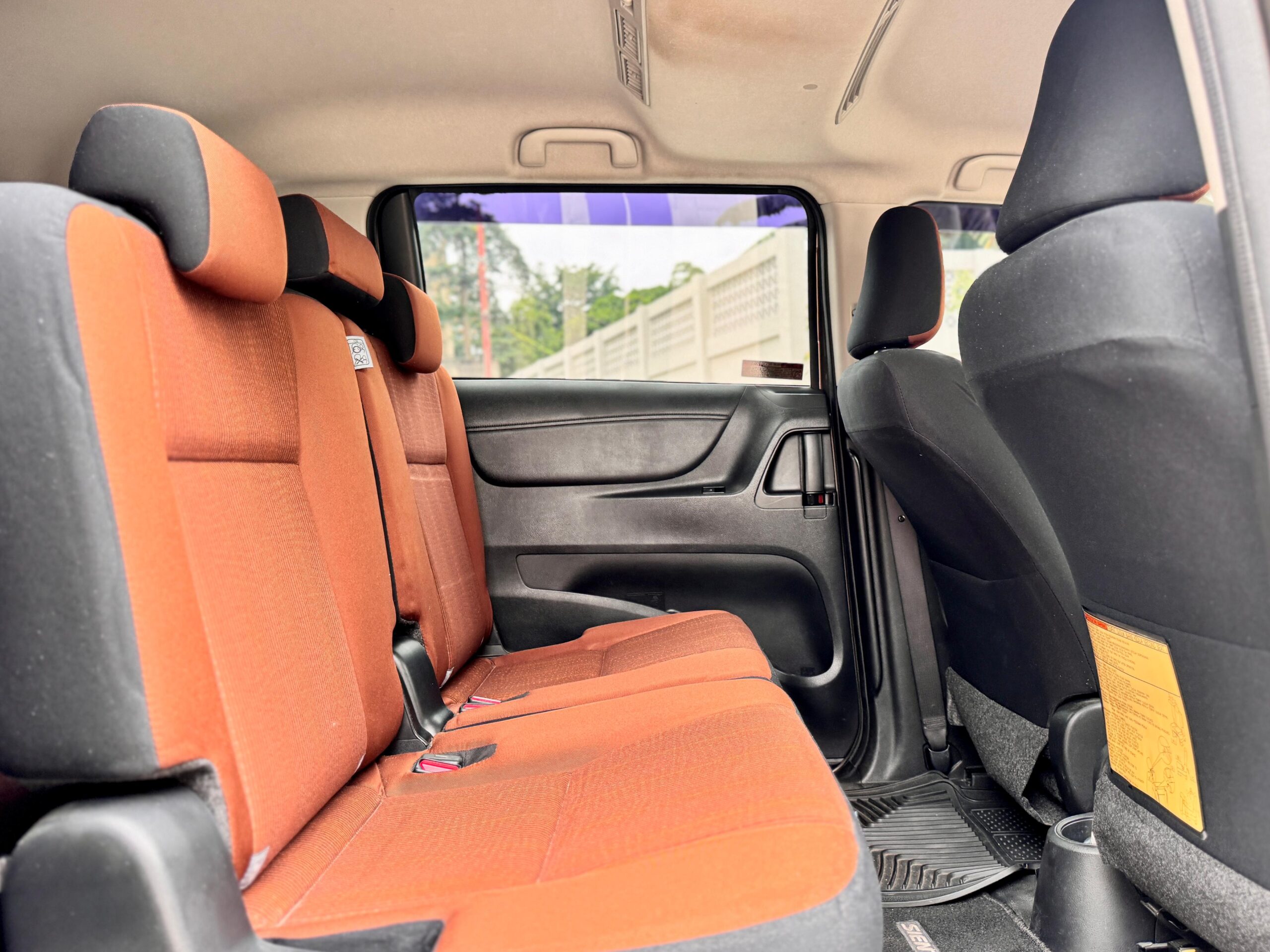 SIENTA V AT COKLAT 2017 - Gambar 13