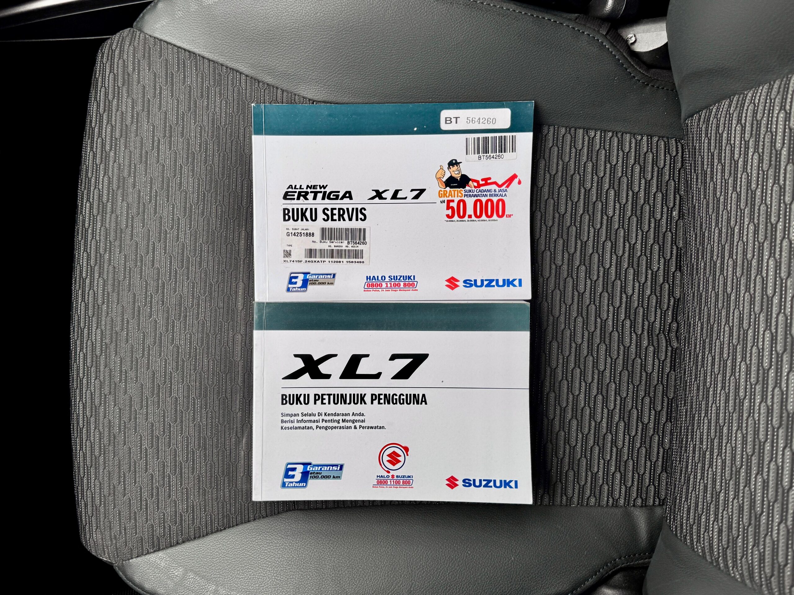 XL7 HYBRID BETA AT HITAM 2023 - Gambar 15