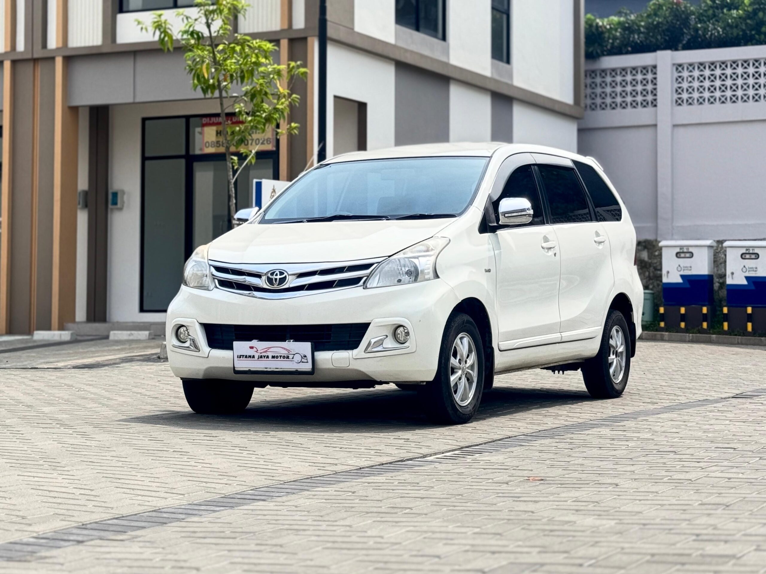 AVANZA 1.3 G AT PUTIH 2014 - Gambar 3
