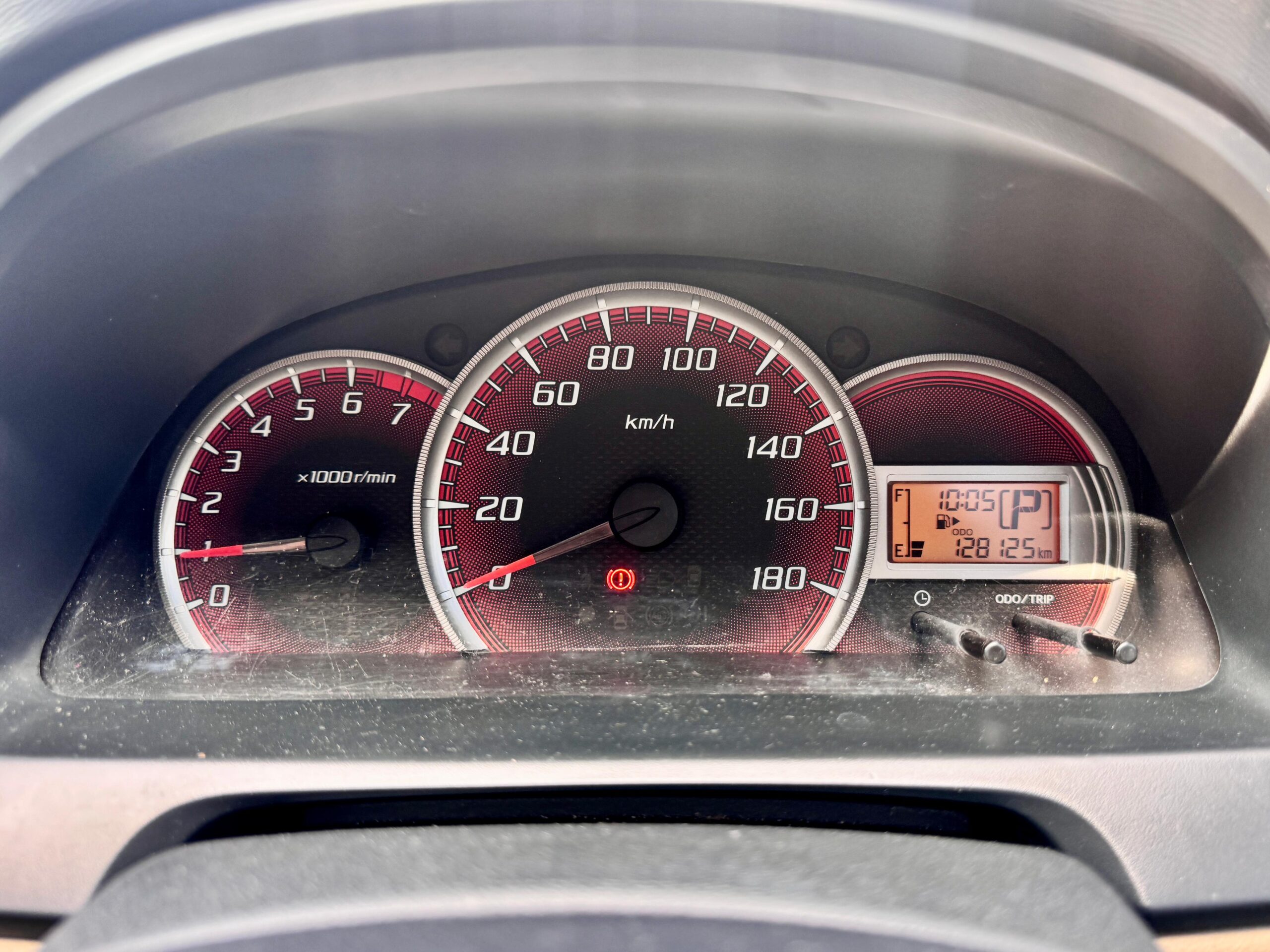 AVANZA 1.3 G AT PUTIH 2014 - Gambar 8