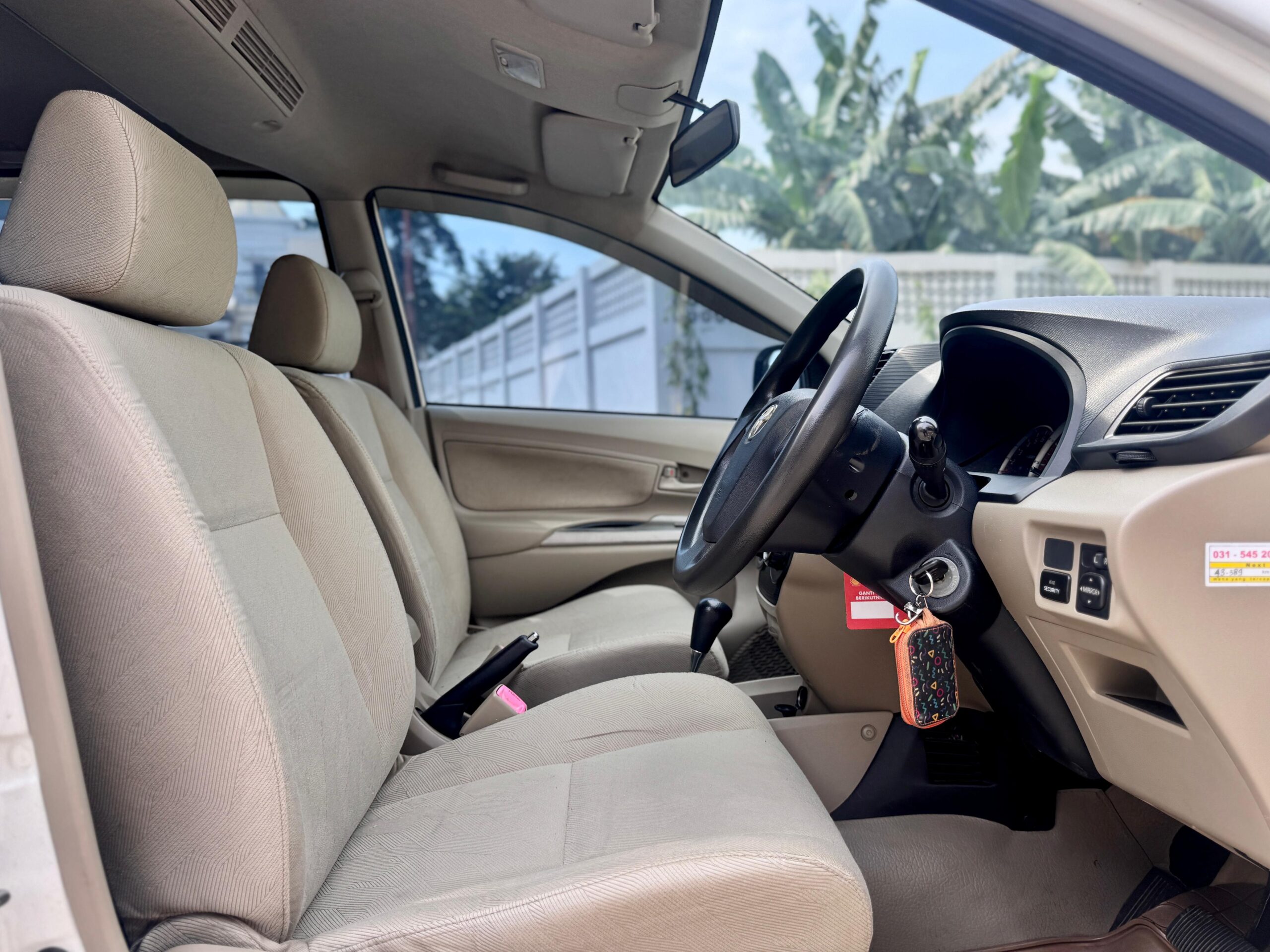 AVANZA 1.3 G AT PUTIH 2014 - Gambar 10